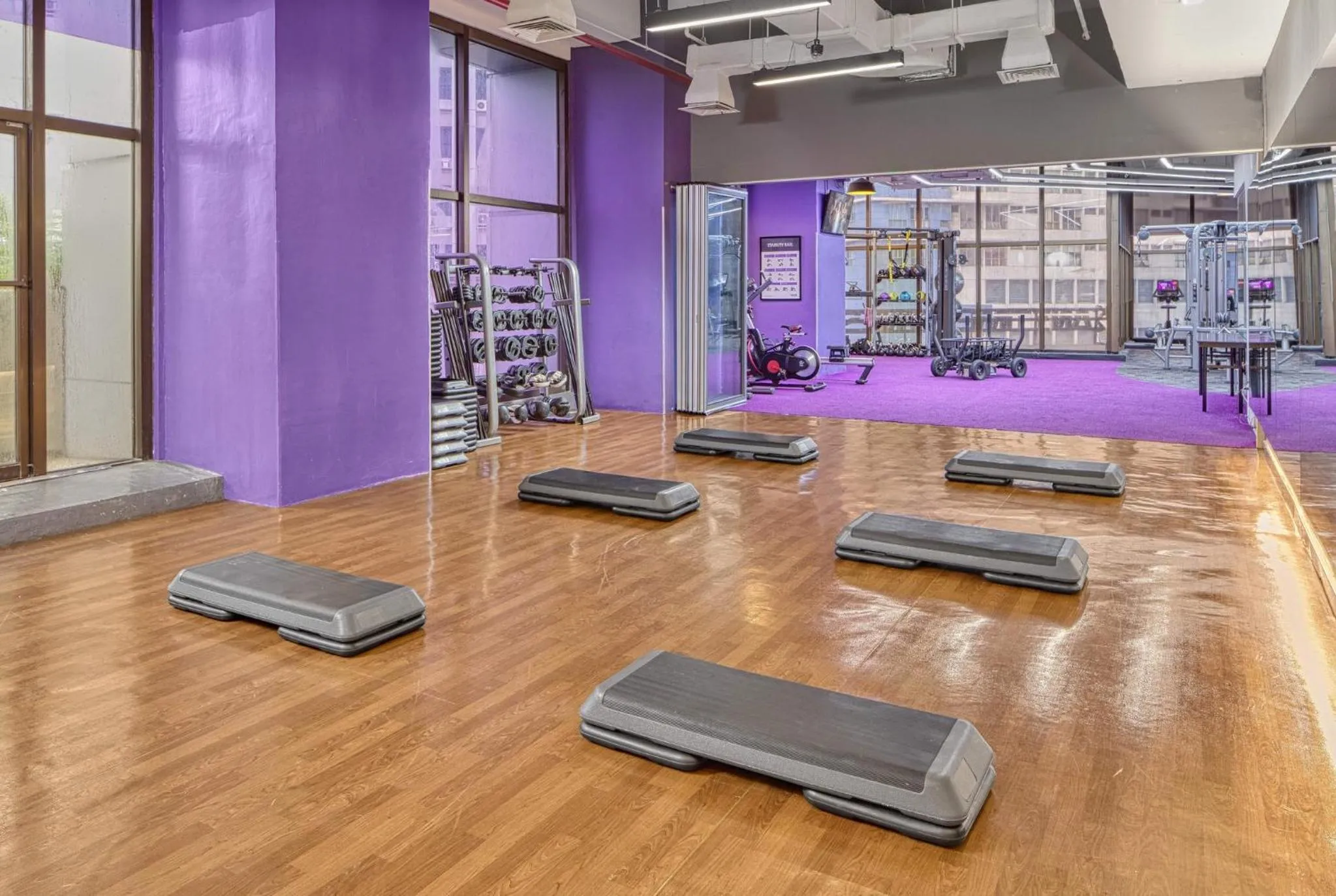 Spa and wellness centre/facilities in Crowne Plaza Manila Galleria by IHG