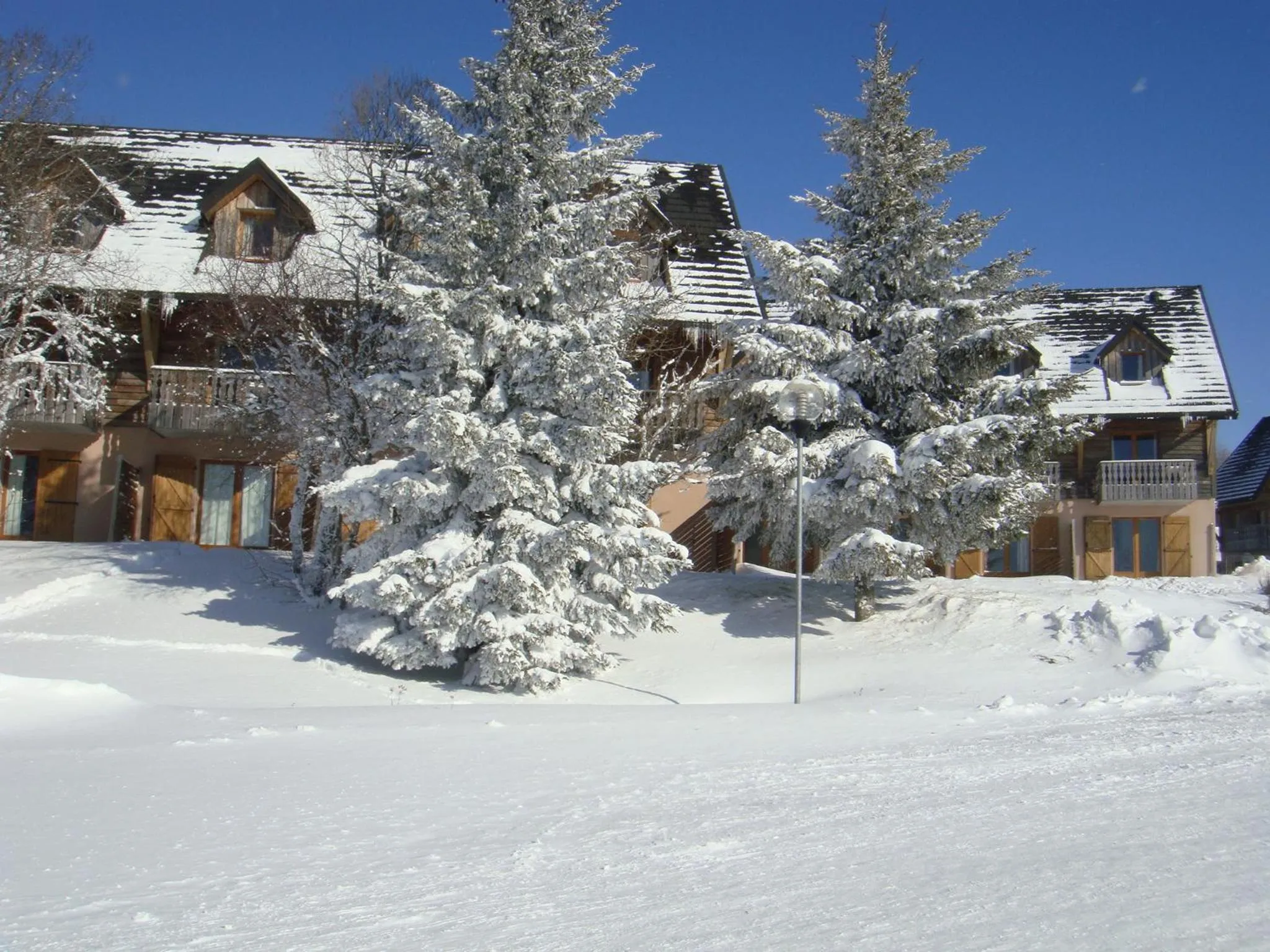 Facade/entrance in Résidence Le Bois de la Reine