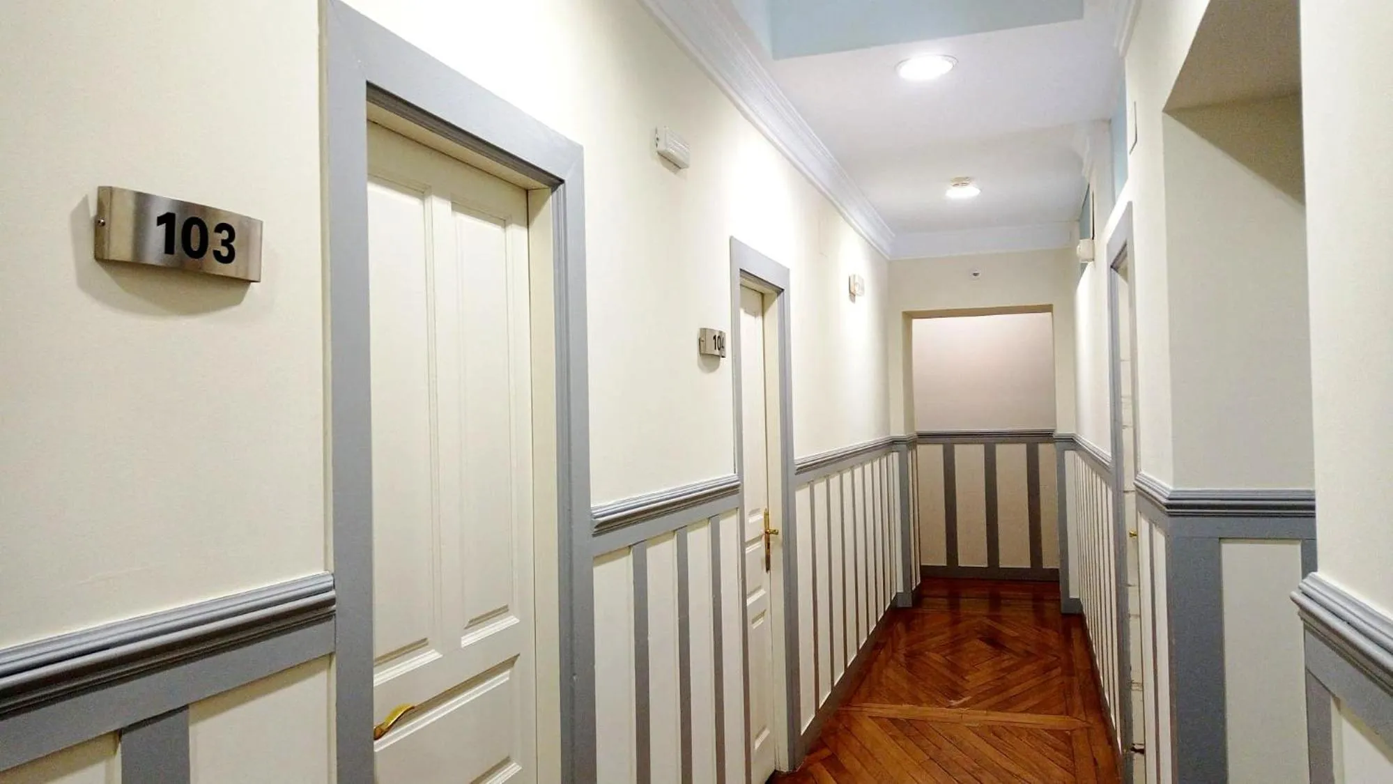 Property building in Las Carolinas Garden