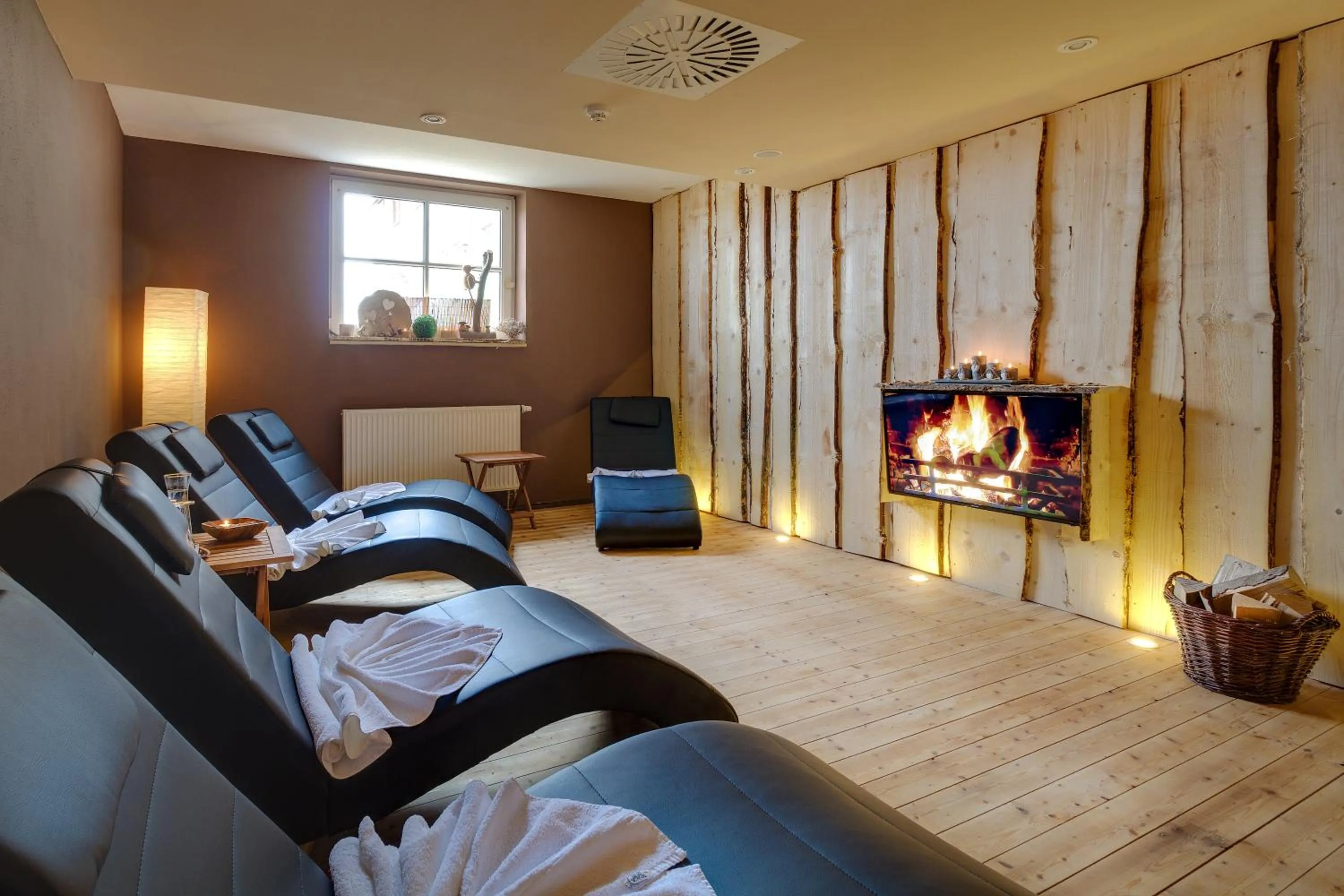 Sauna, Bed in Panorama Berghotel Wettiner Höhe