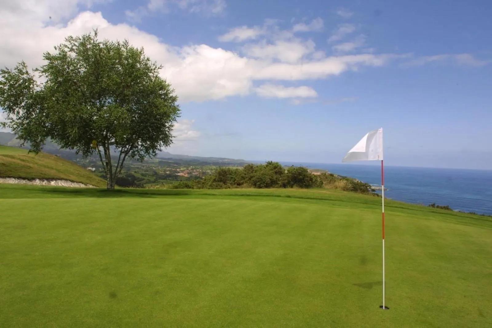 Golfcourse in Casa de Aldea El Frade