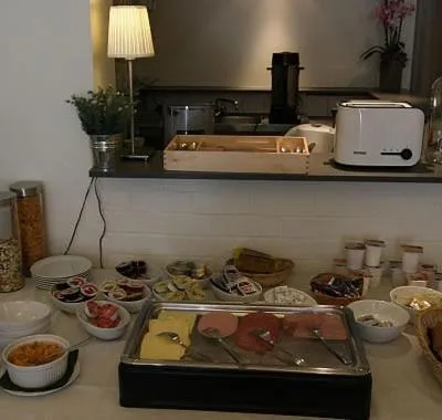 Food in Hotel Anvers
