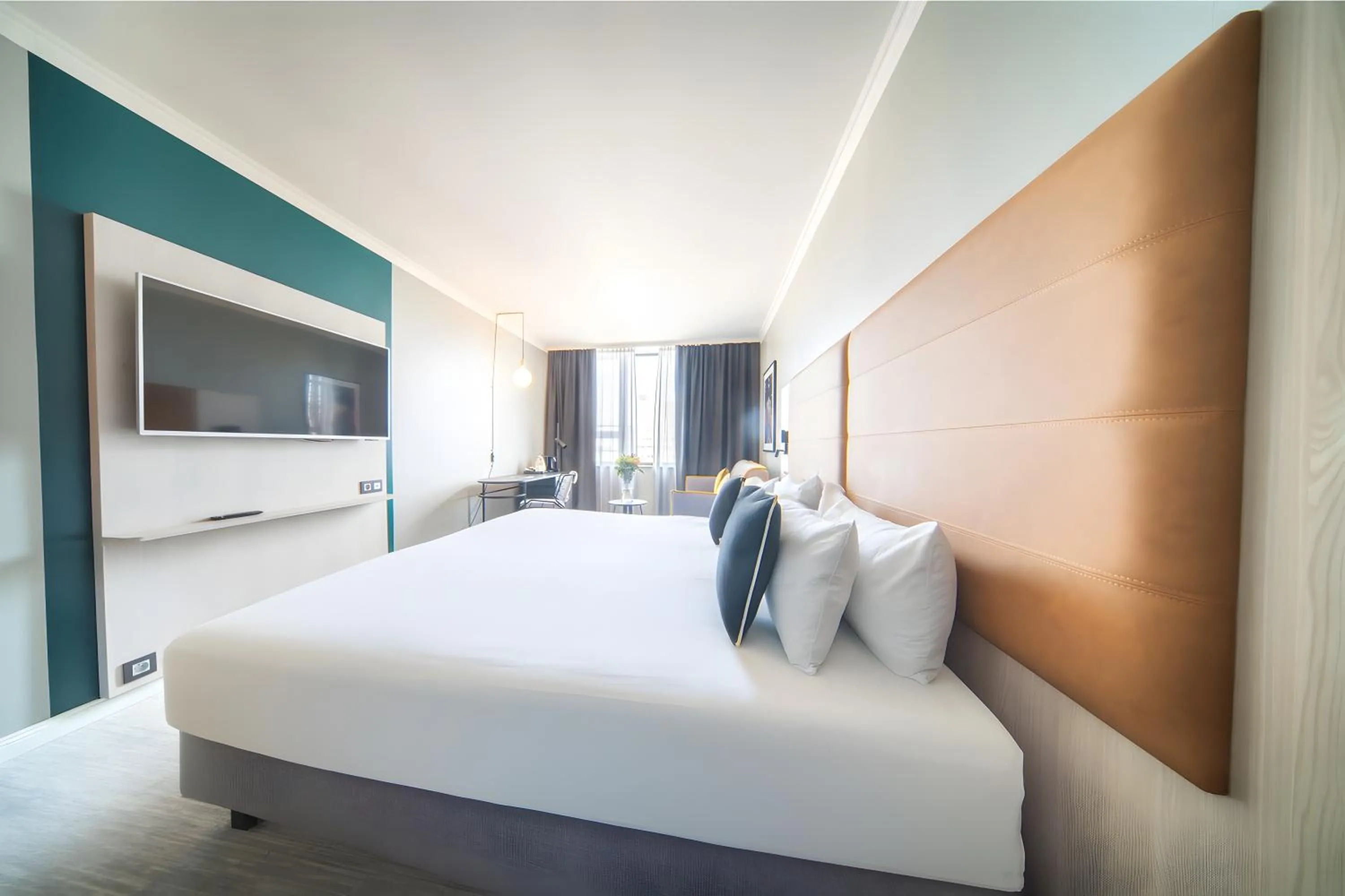 Bedroom, Bed in Maek Hotel Antwerp Central - Handwritten Collection by Accor