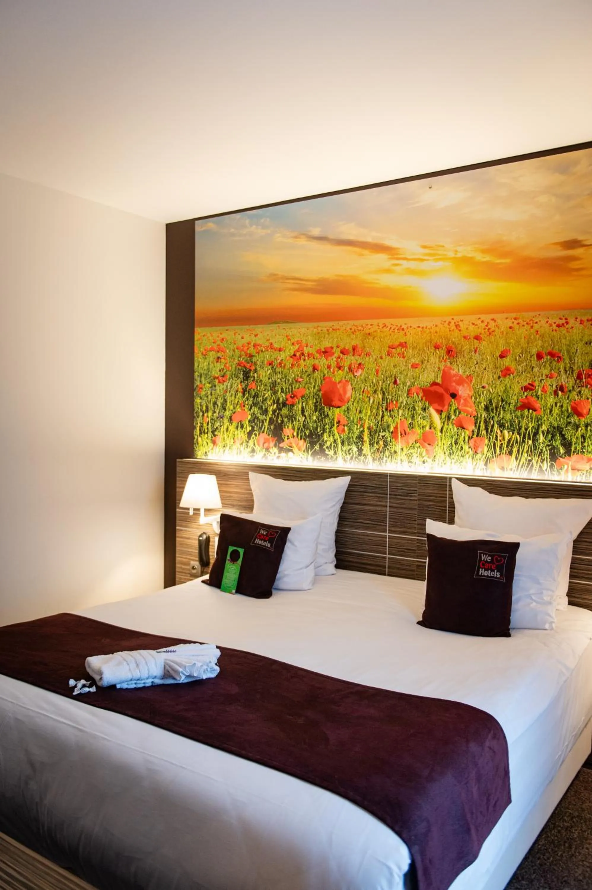 Bedroom, Bed in Hotel-Restaurant Horizon Ath-Lessines