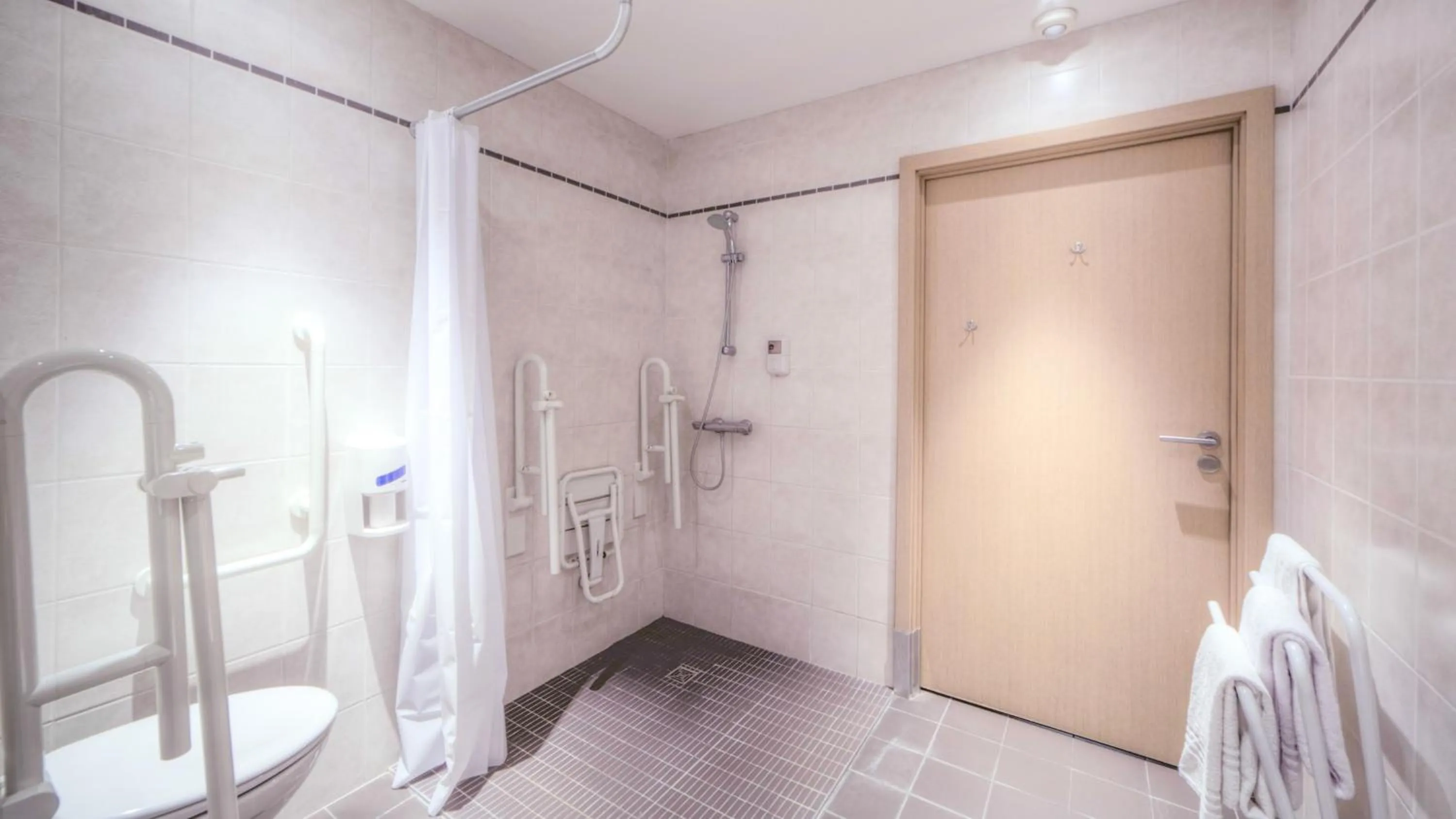 Toilet in Hotel-Restaurant Horizon Ath-Lessines