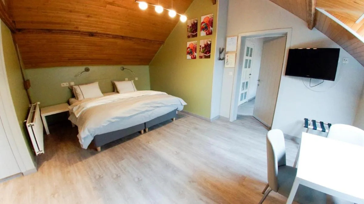 Bedroom, Bed in B&B Ter Gracht