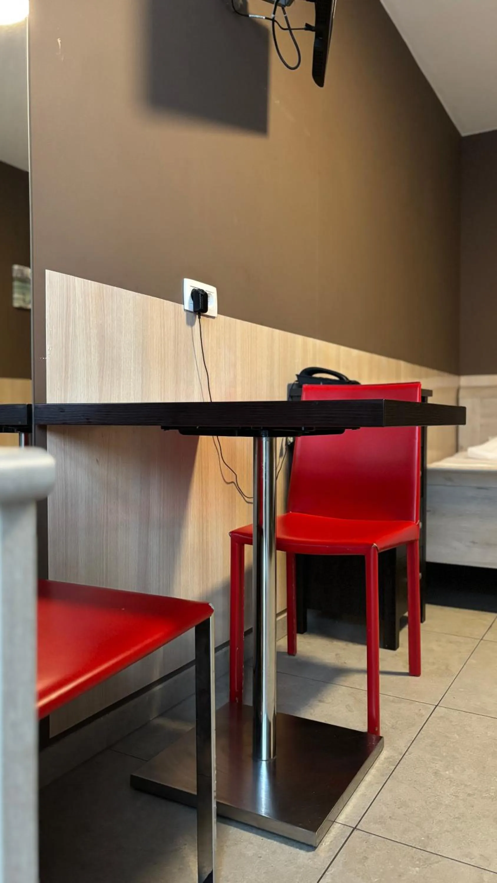 Dining area in Hotel La Louve