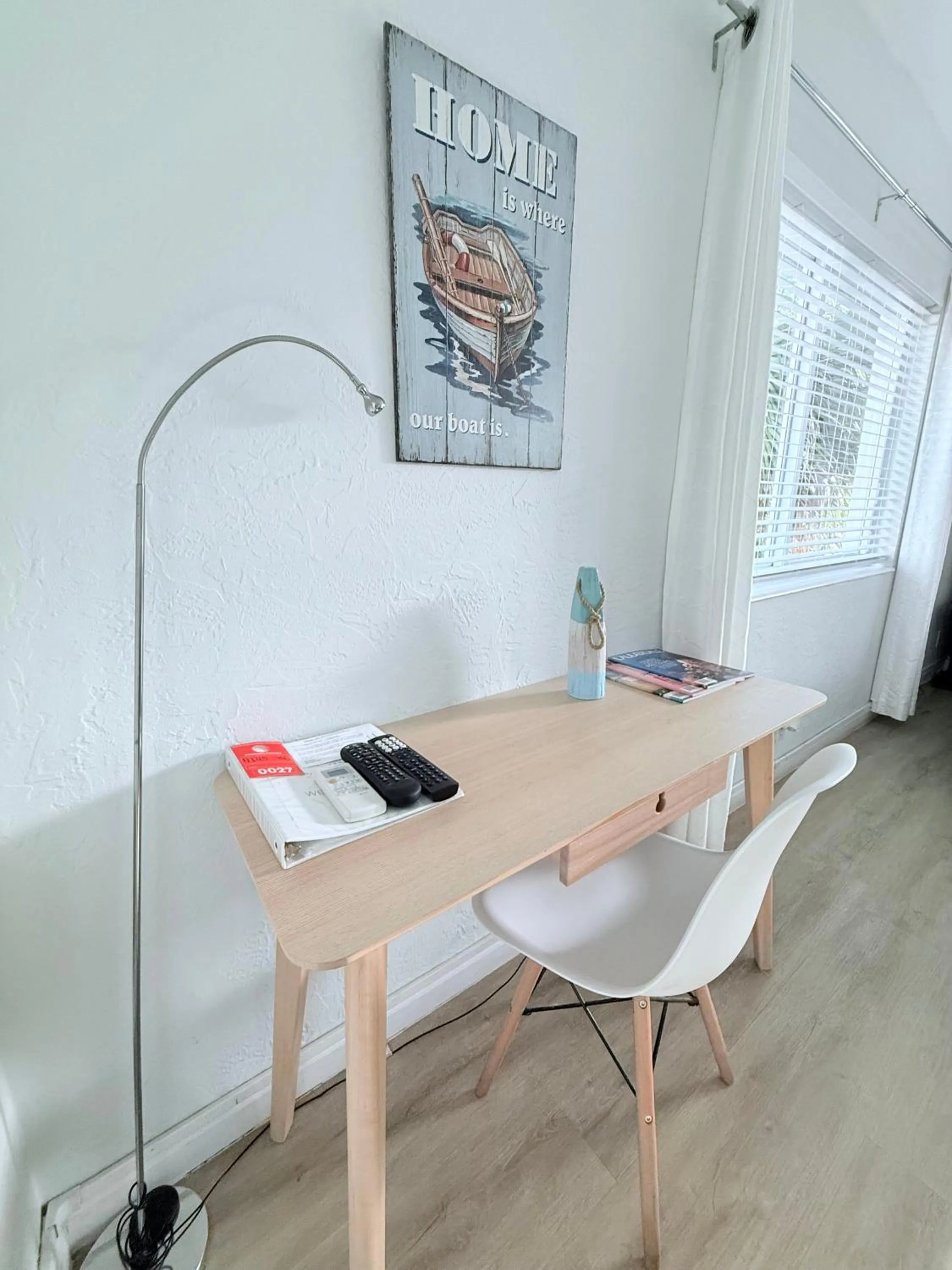 Bedroom in 4145 By The Sea Inn & Suites