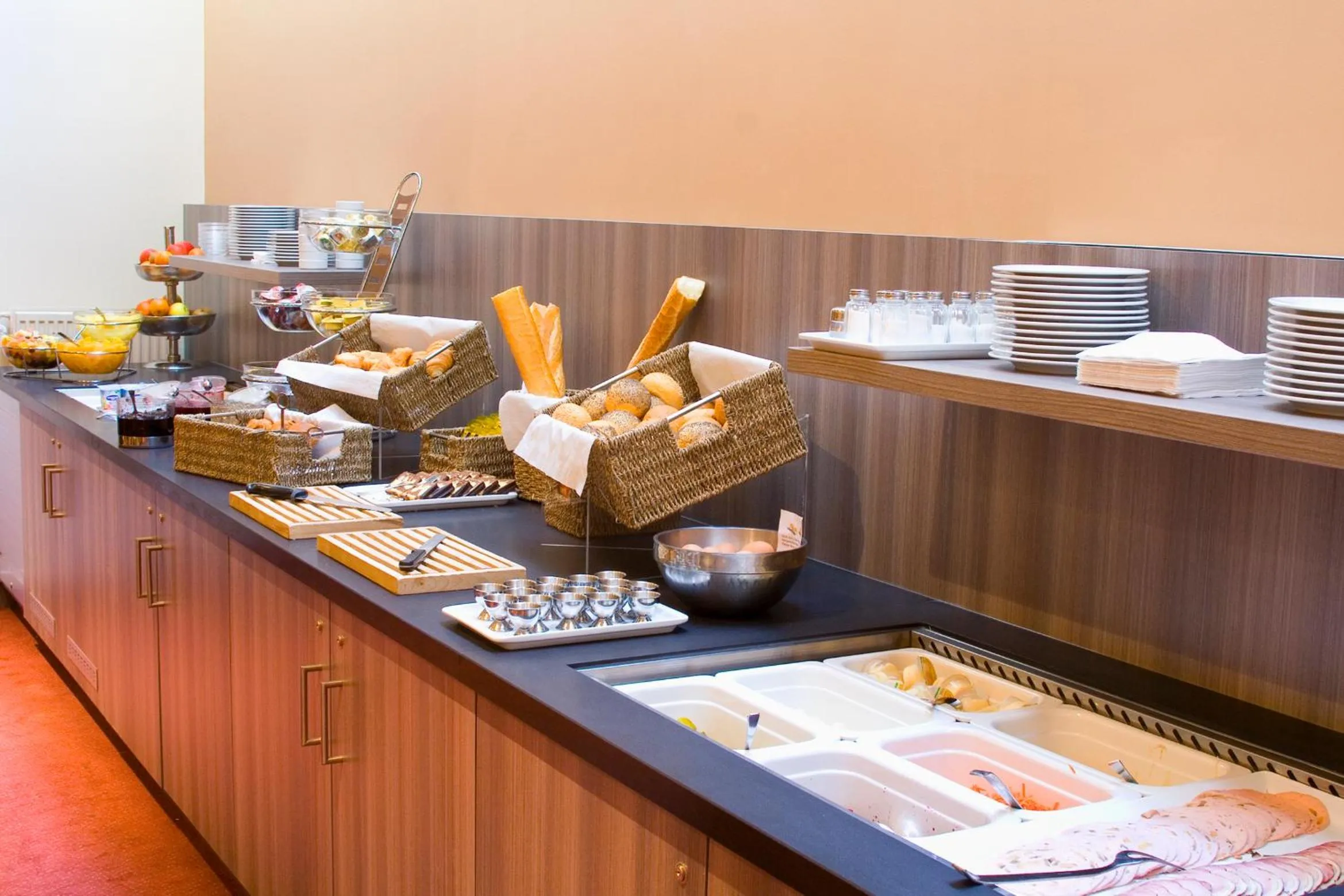 Restaurant/places to eat in Atlas Hotel Brussels