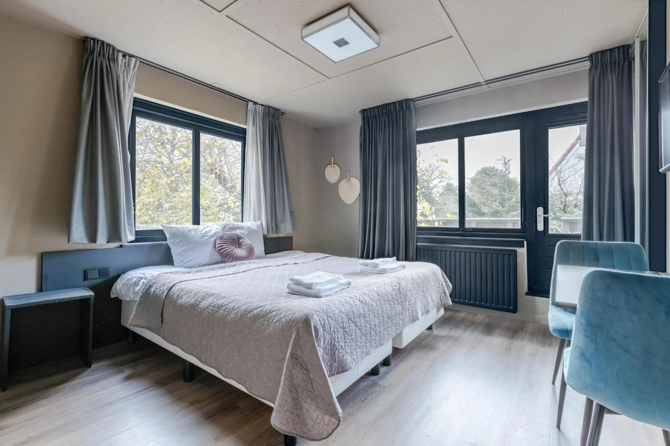 Bed in Hotel Zee Bergen