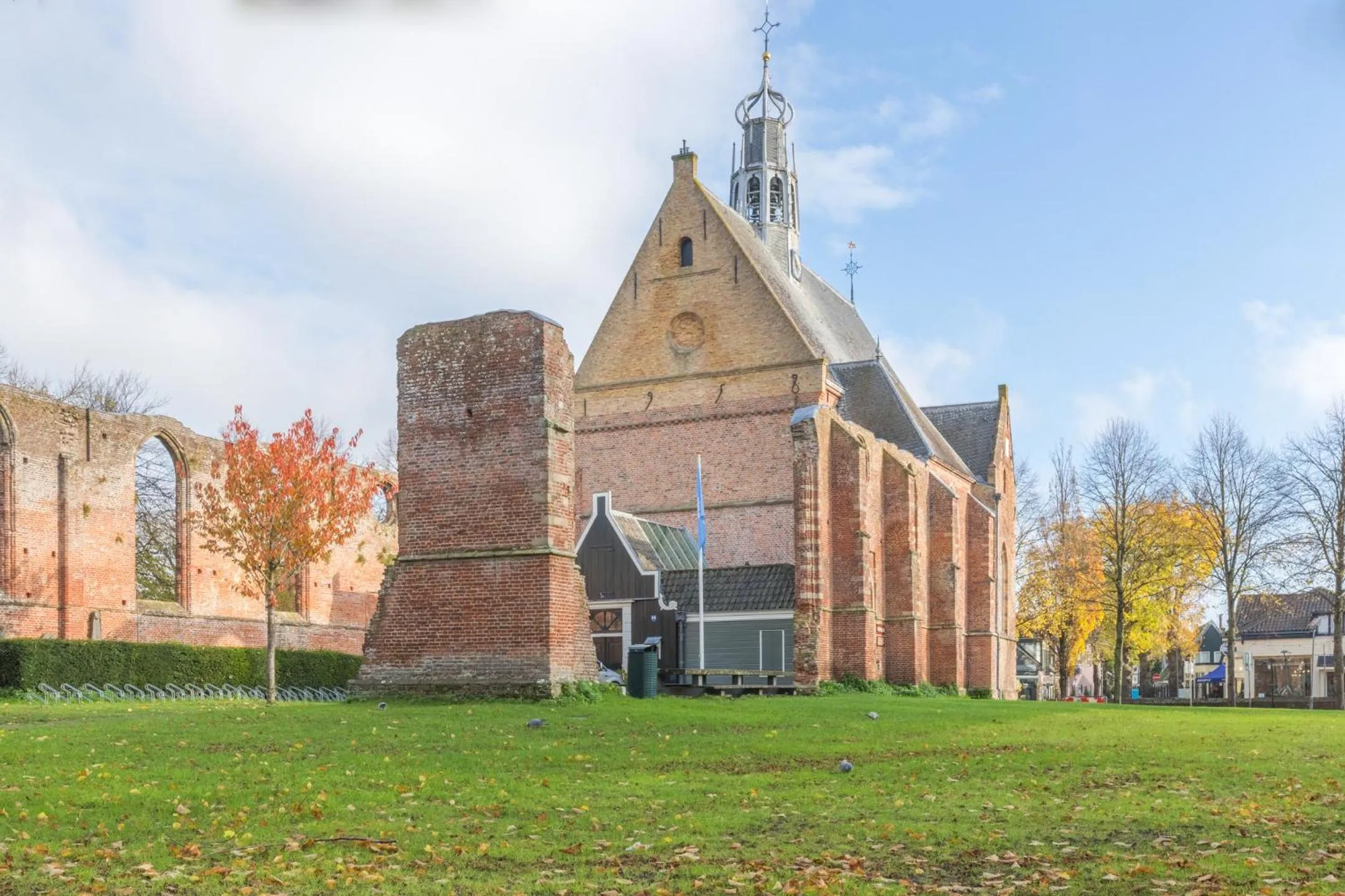 Landmark view in Hotel Zee Bergen