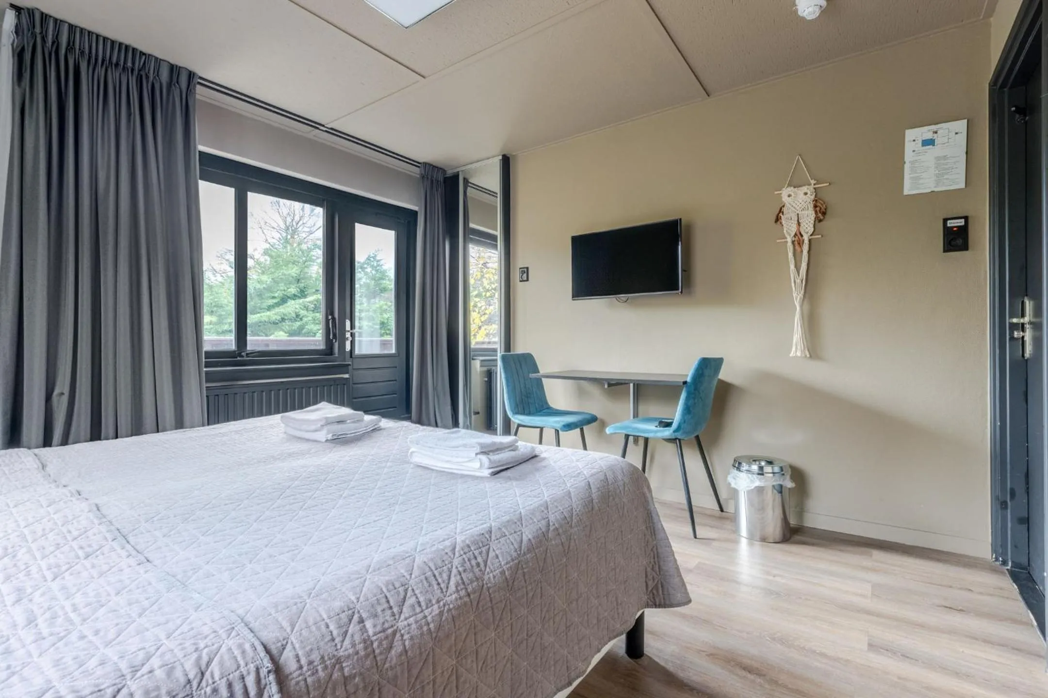 Bed in Hotel Zee Bergen