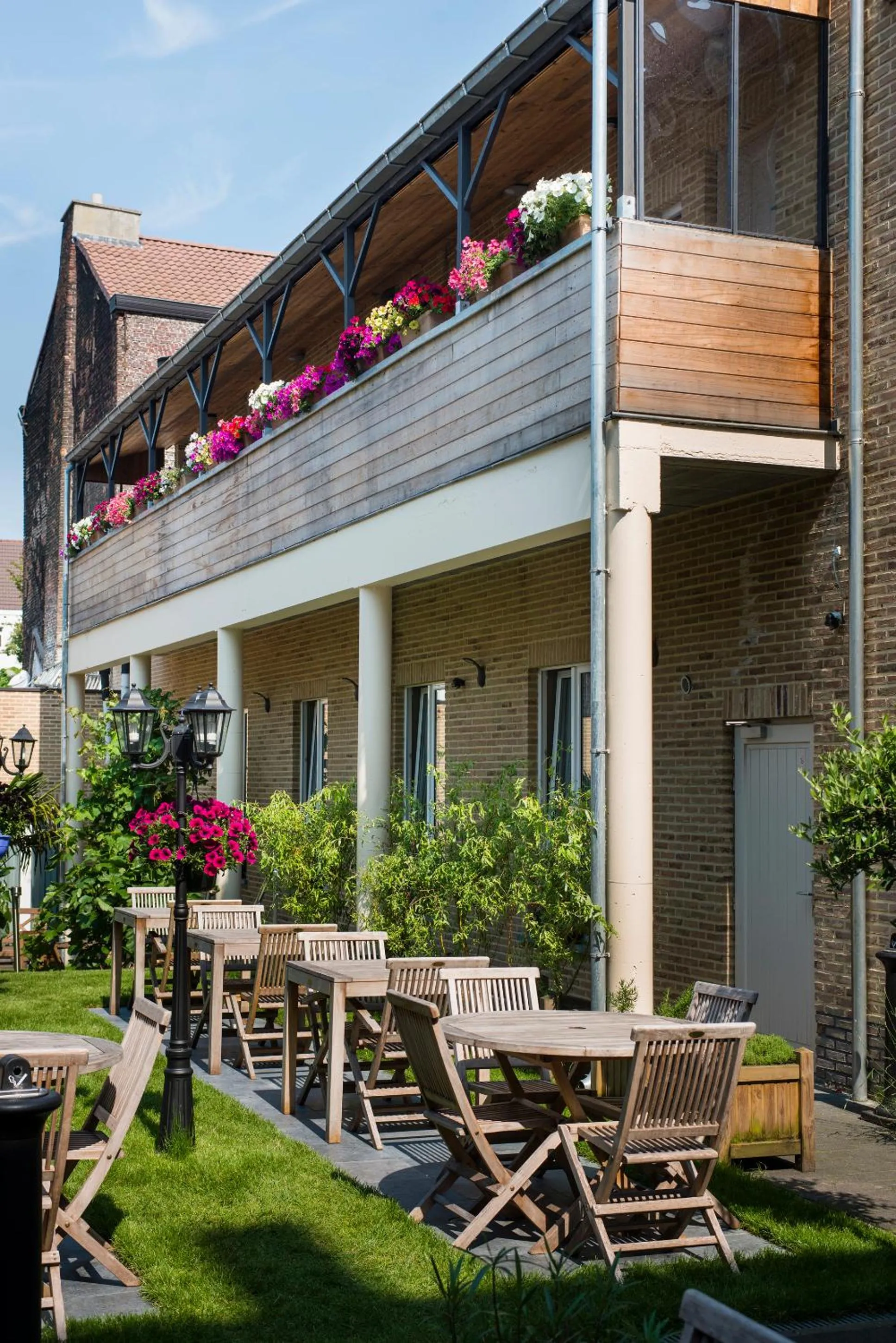 Facade/entrance in Parkhotel Gent Centrum