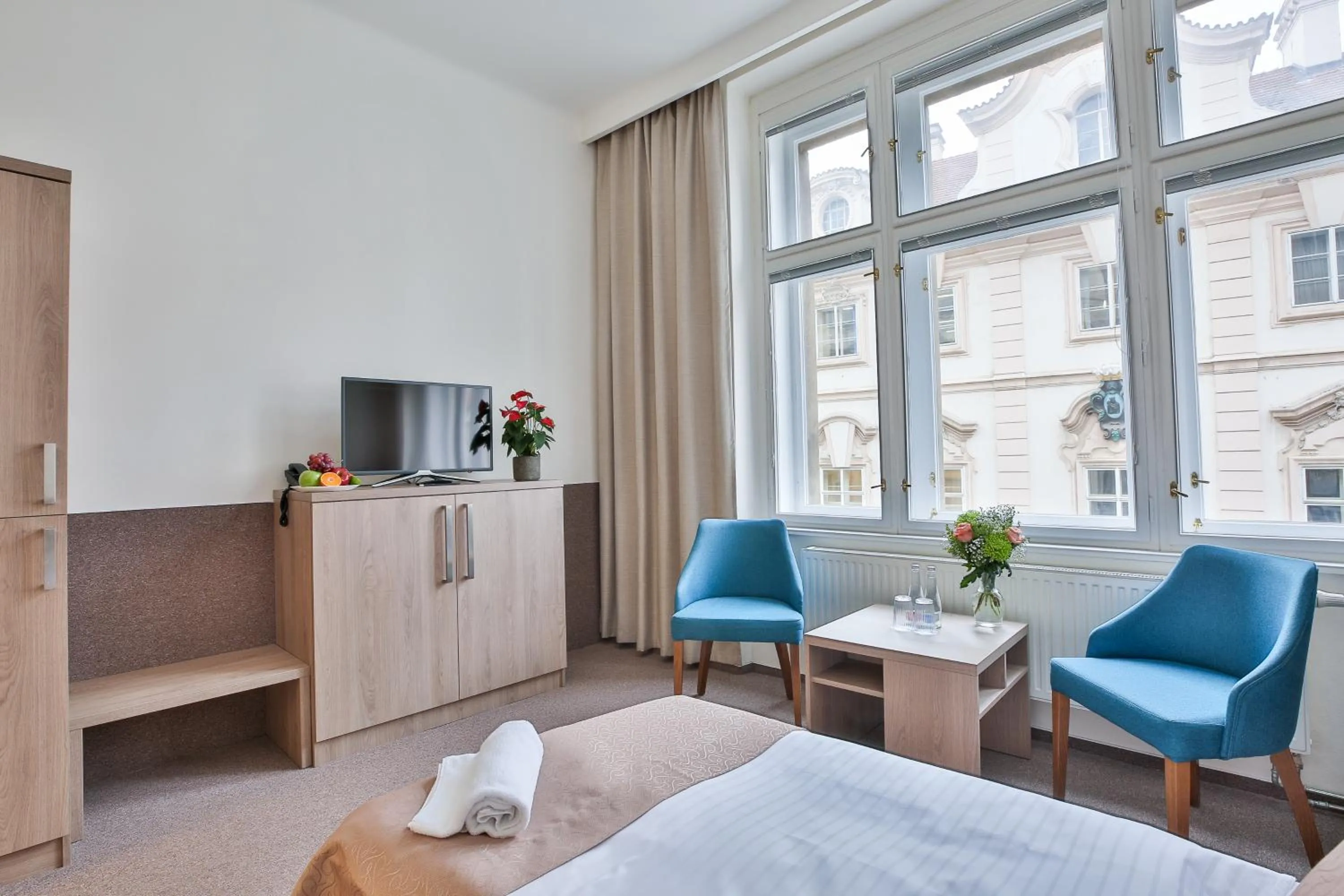 Bed in Apartments Embassy by LH