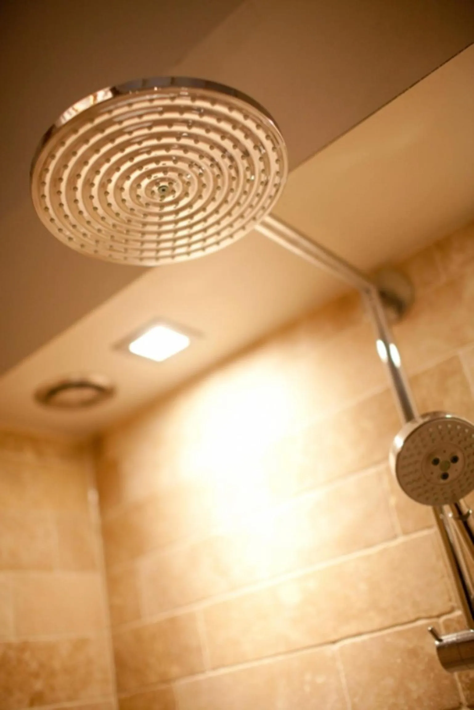 Shower in Hostellerie Hof Ter Doest