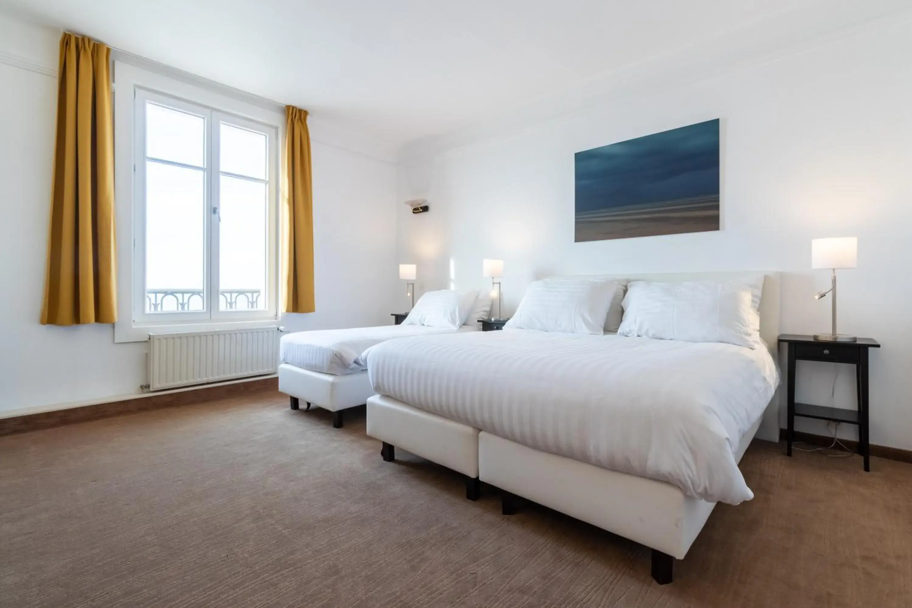 Classic Triple Room with Sea View in Thermae Palace Classic Triple Room with Sea View in Thermae Palace