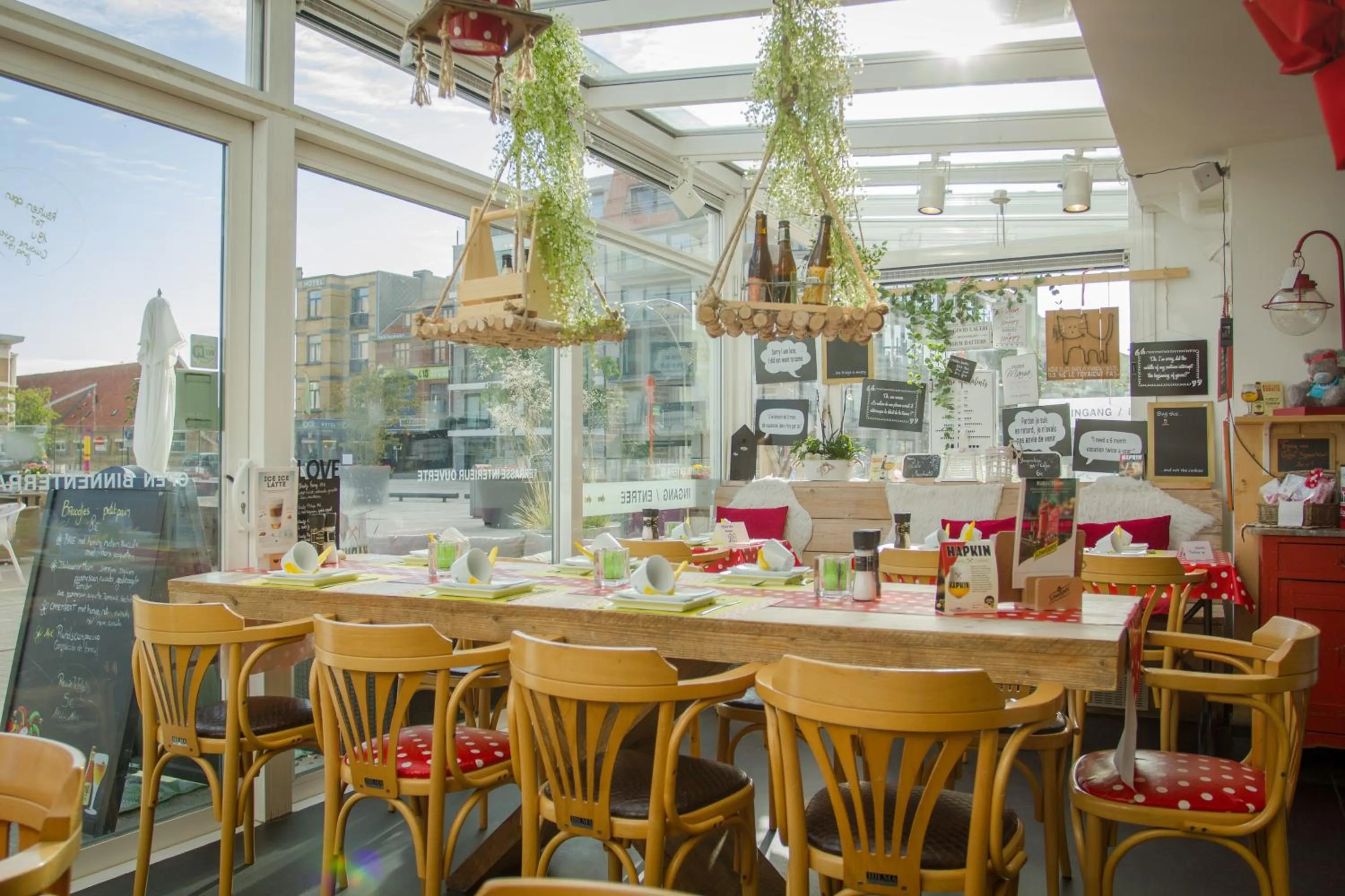 Restaurant/places to eat in Hotel Aan Zee