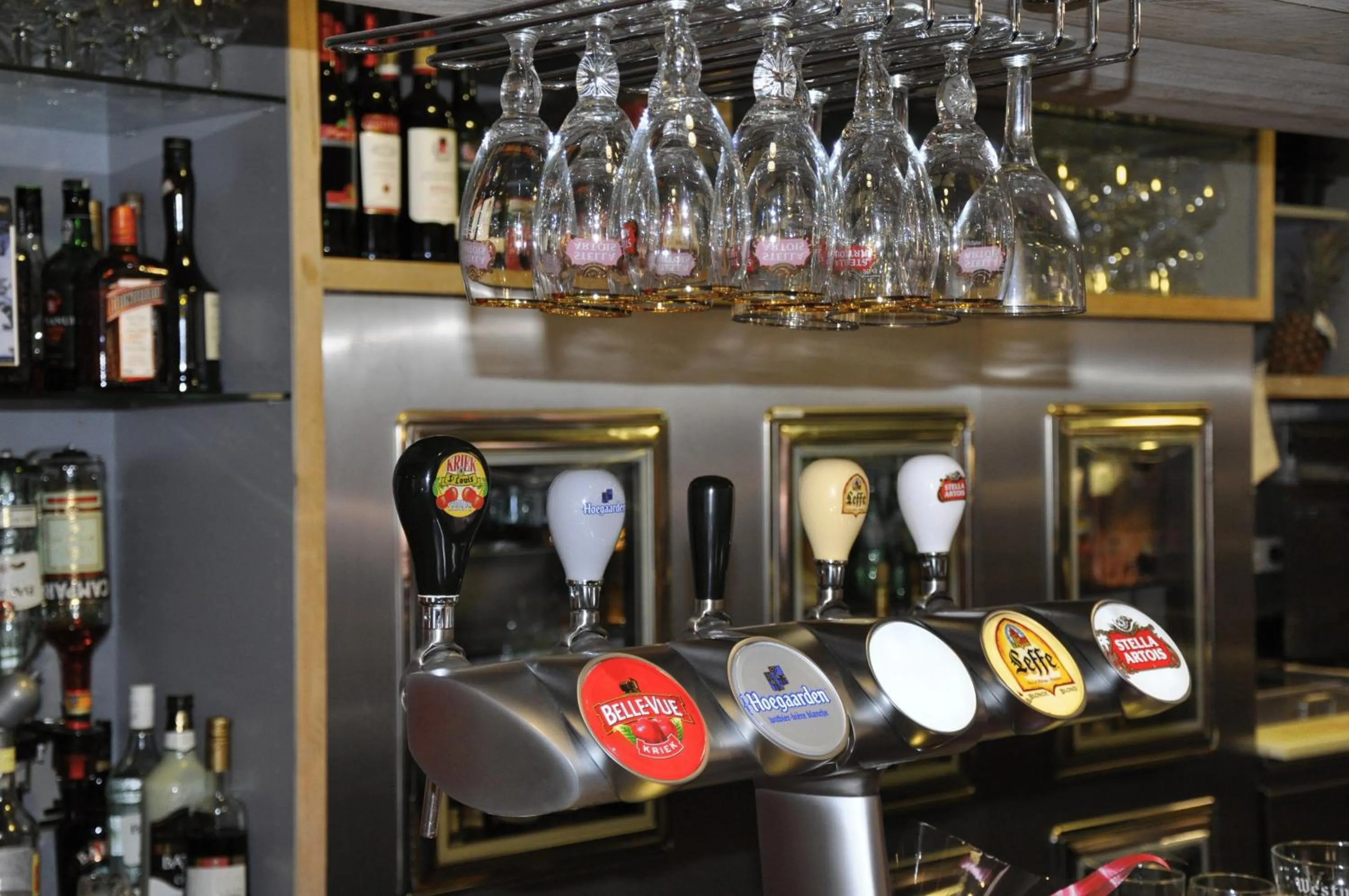 Lounge or bar in Hotel Aan Zee