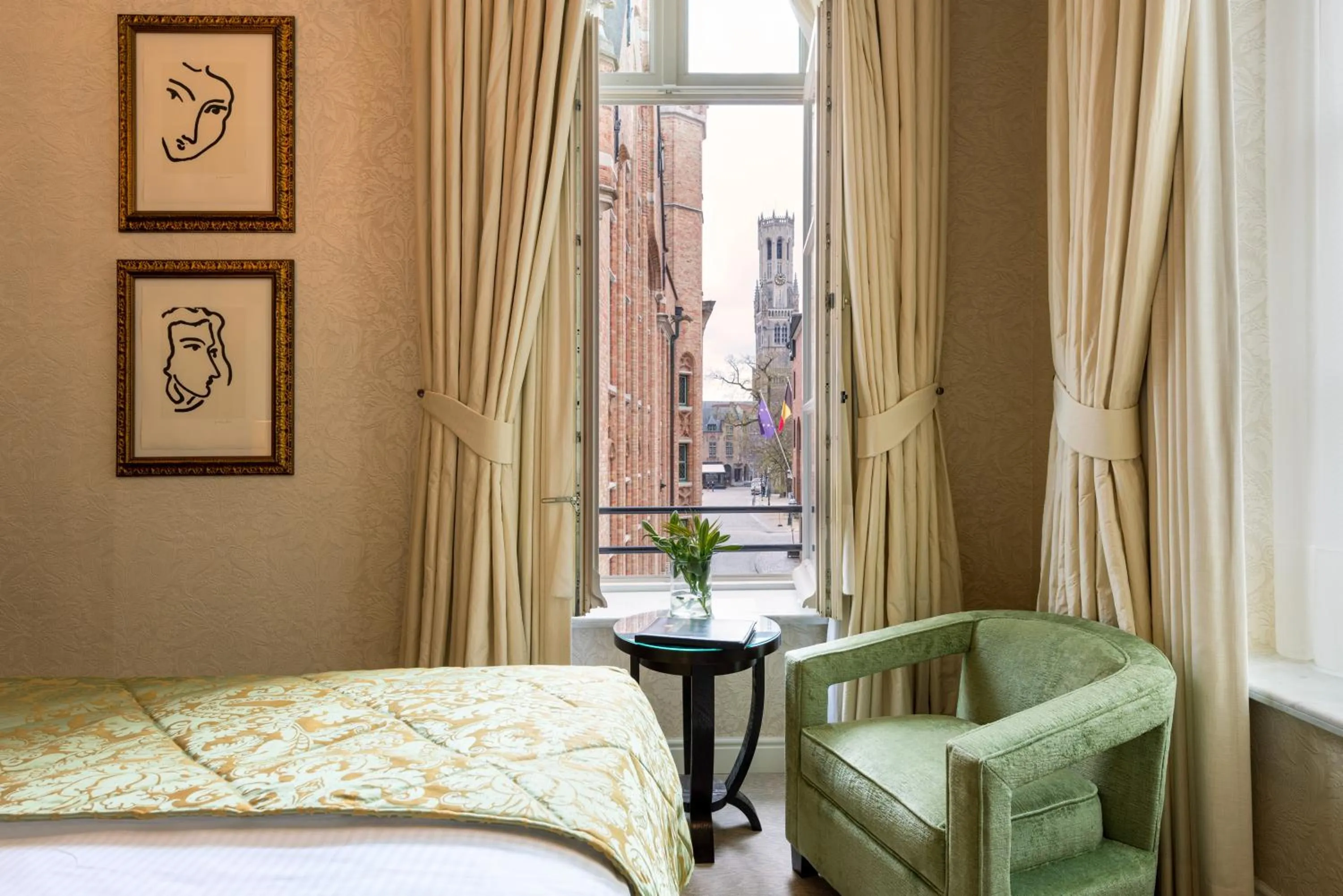 Bed in Grand Hotel Casselbergh