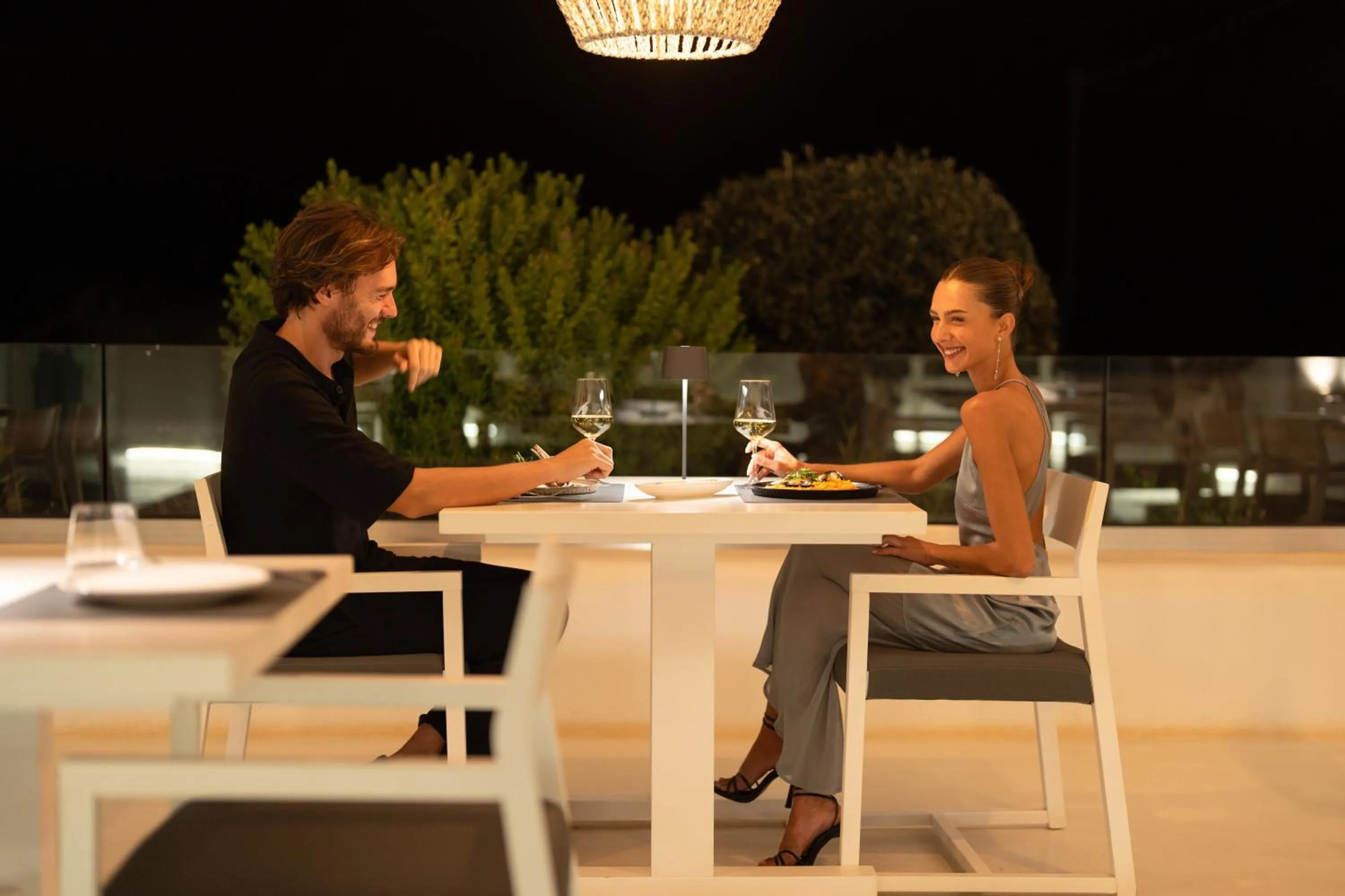 Restaurant/places to eat in White Dunes Luxury Boutique Hotel