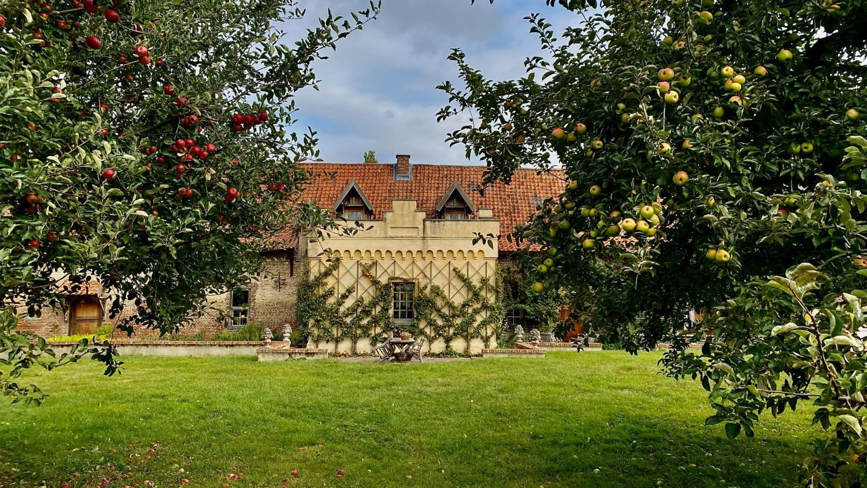 Property building in B&B Kasteelhoeve de Kerckhem