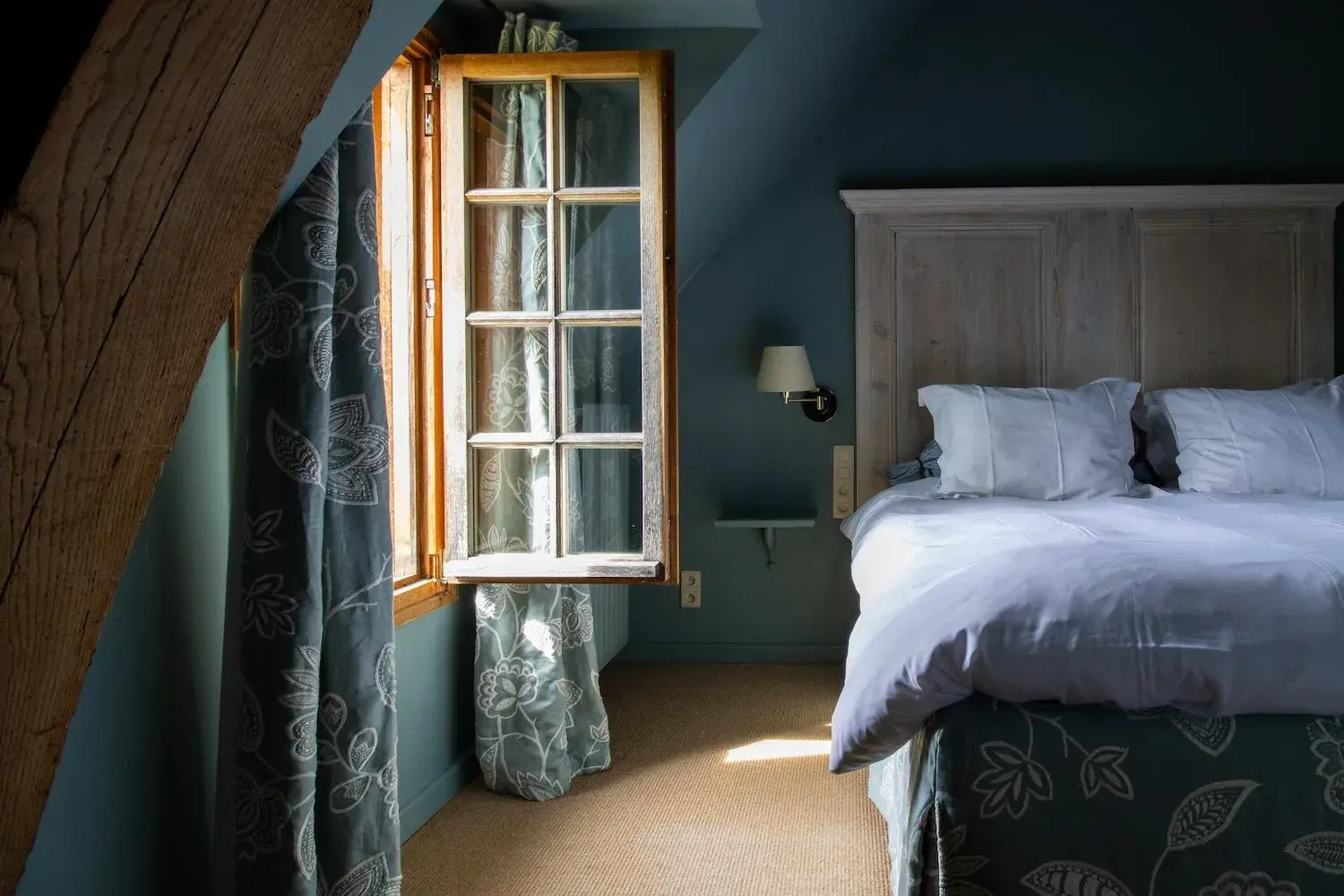 Superior Double Room in B&B Kasteelhoeve de Kerckhem Superior Double Room in B&B Kasteelhoeve de Kerckhem