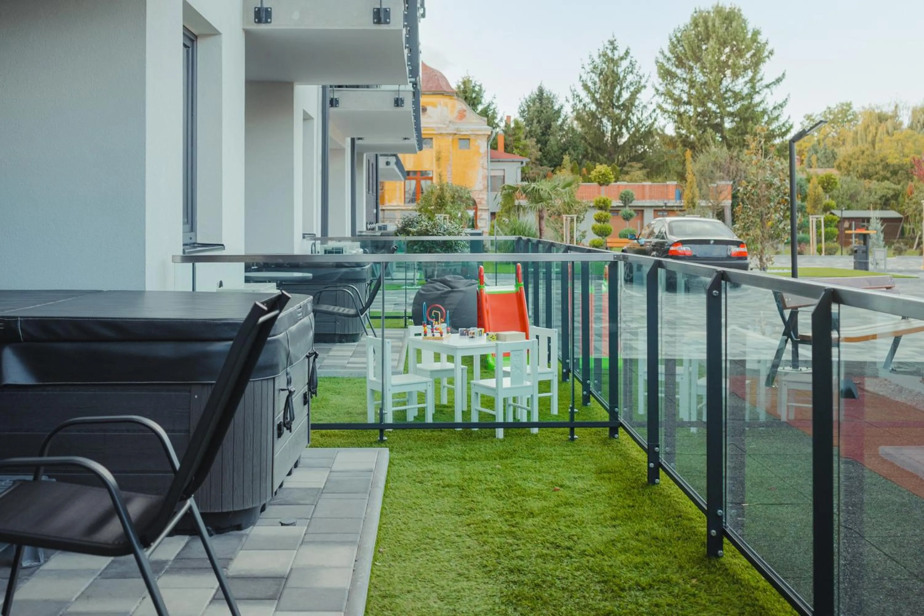 Property building in Onyx Luxury