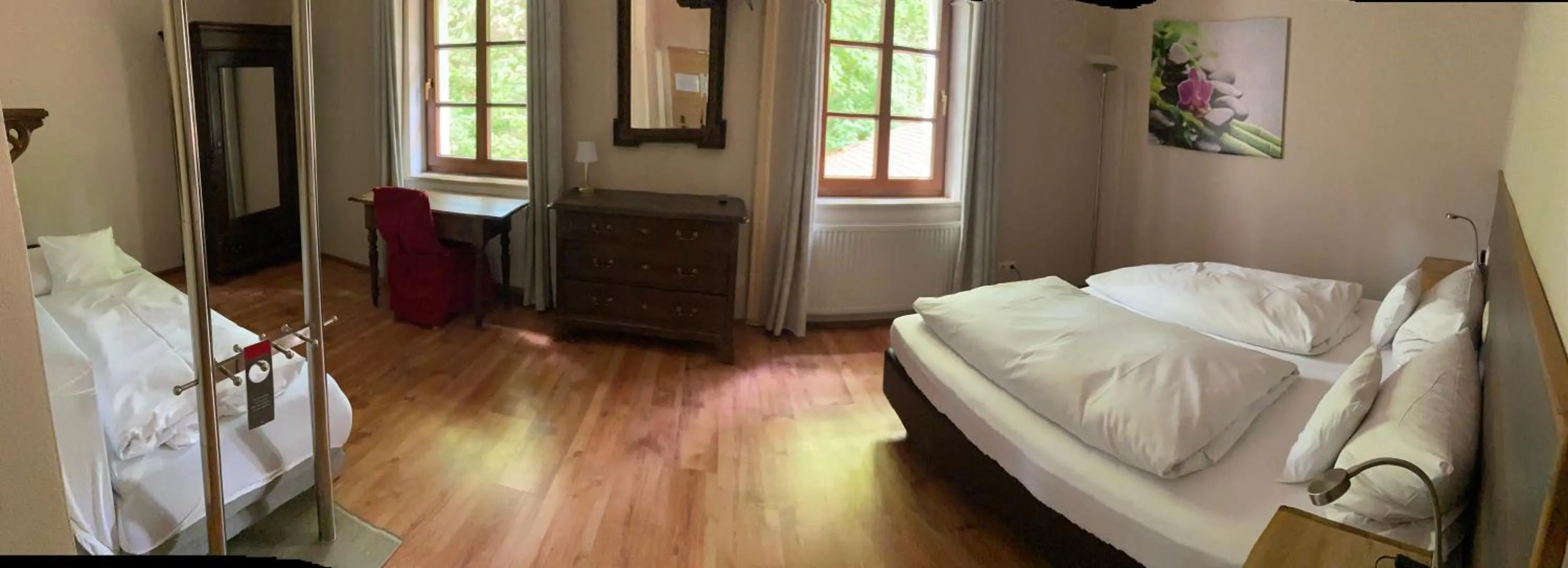 Photo of the whole room, Bed in Landhotel Kahrmühle