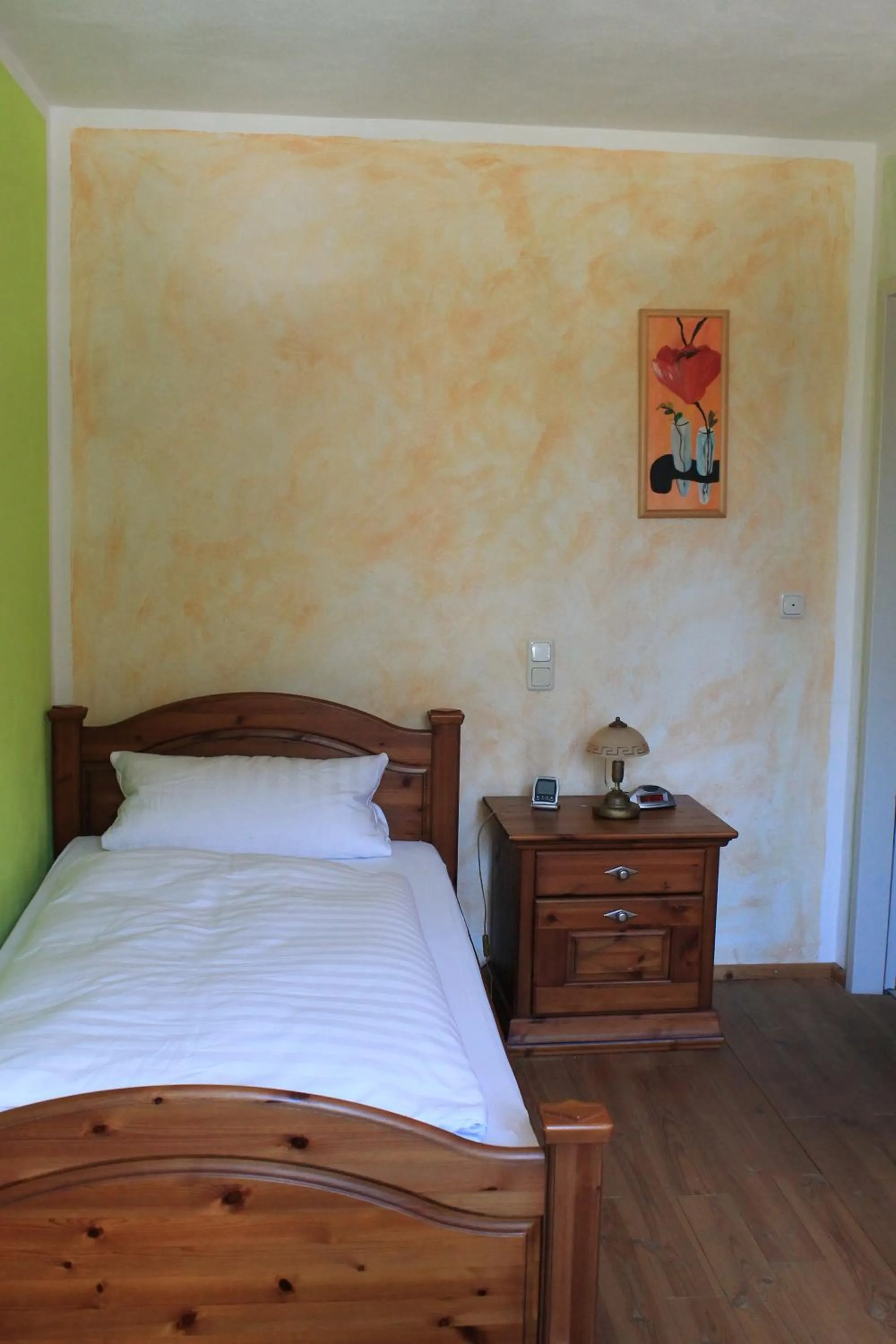 Photo of the whole room, Bed in Landhotel Kahrmühle