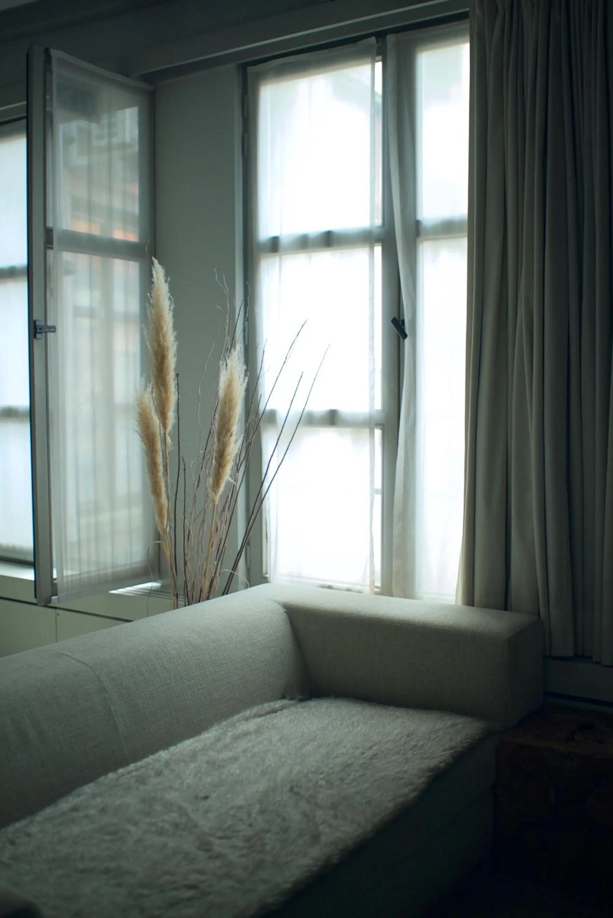 Seating area, Bed in Hotel Matelote