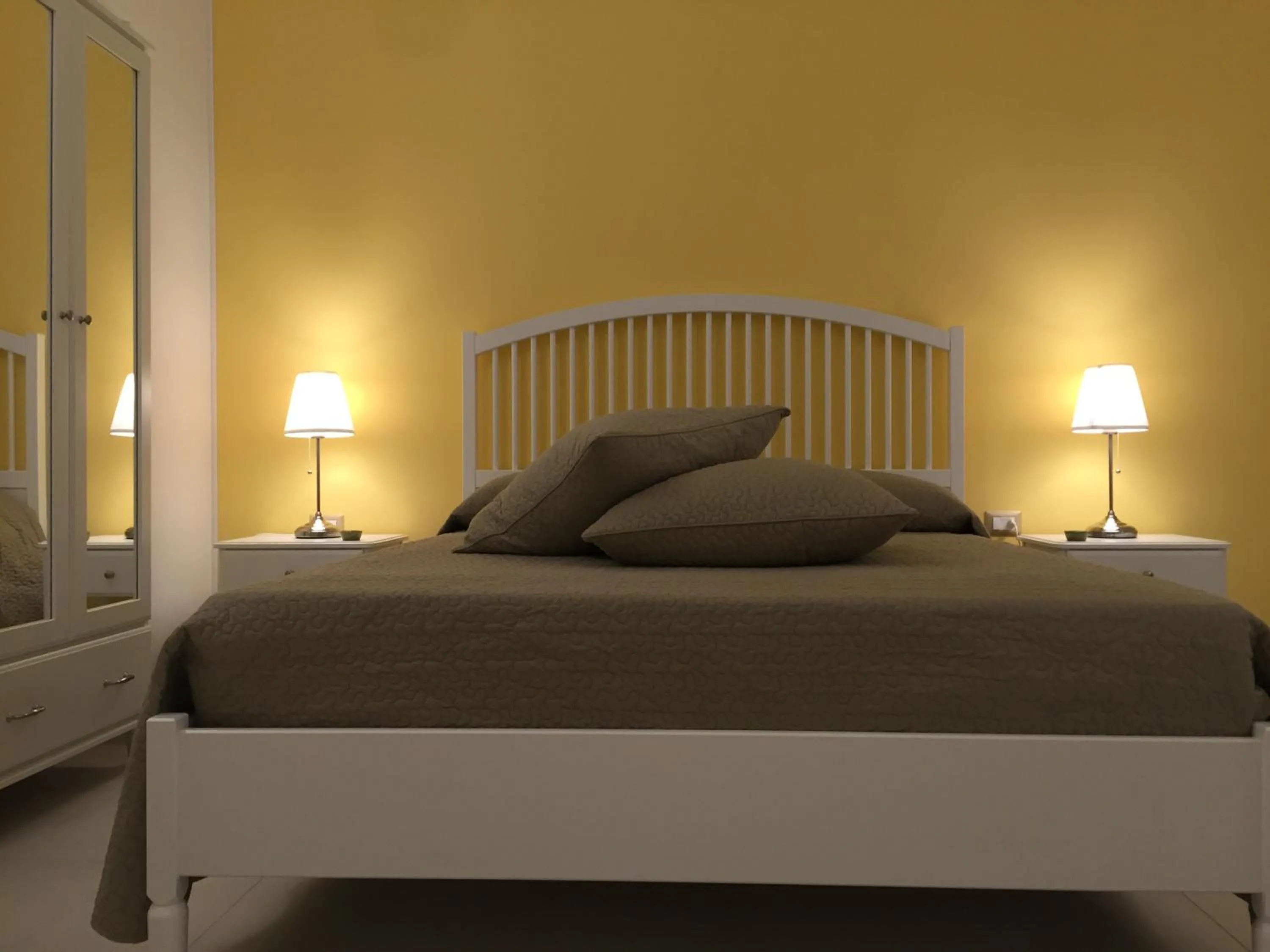 Bed in Isola Charm B&B - Pool & Nature Stay