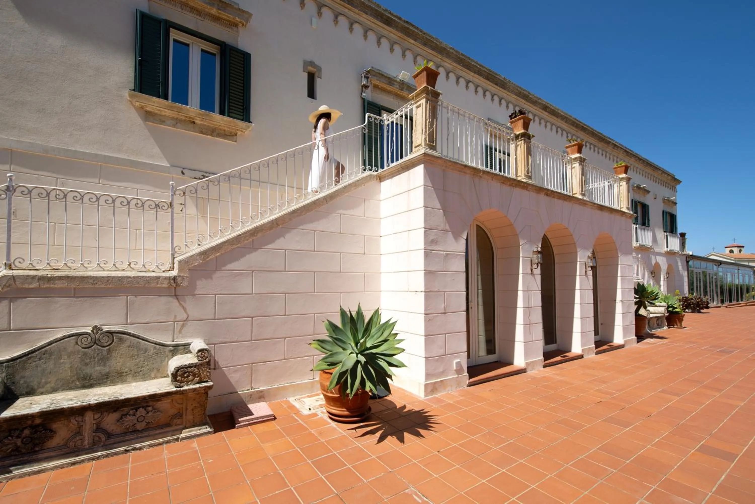 Property building in Isola Charm B&B - Pool & Nature Stay