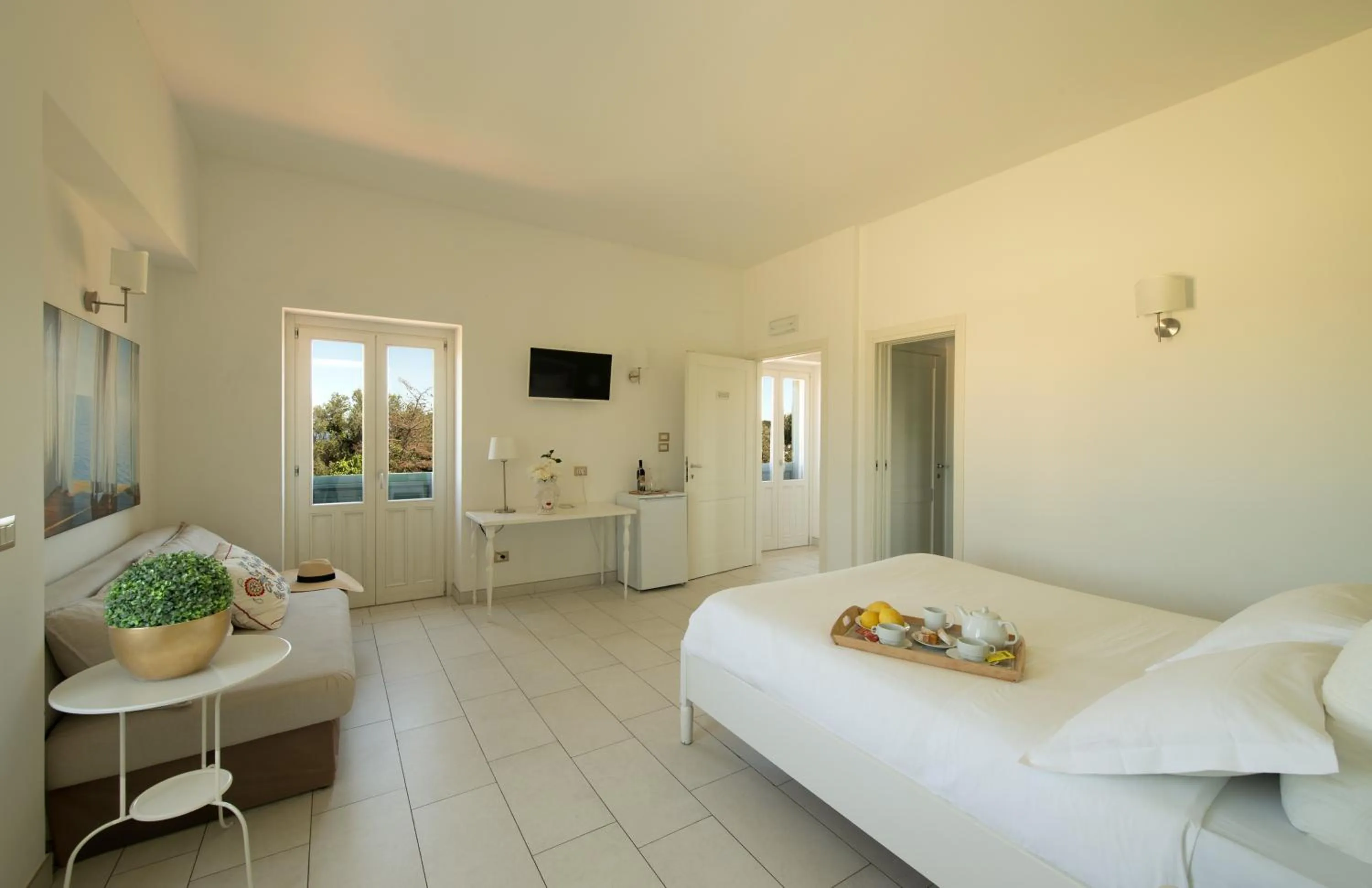 Bed in Isola Charm B&B - Pool & Nature Stay