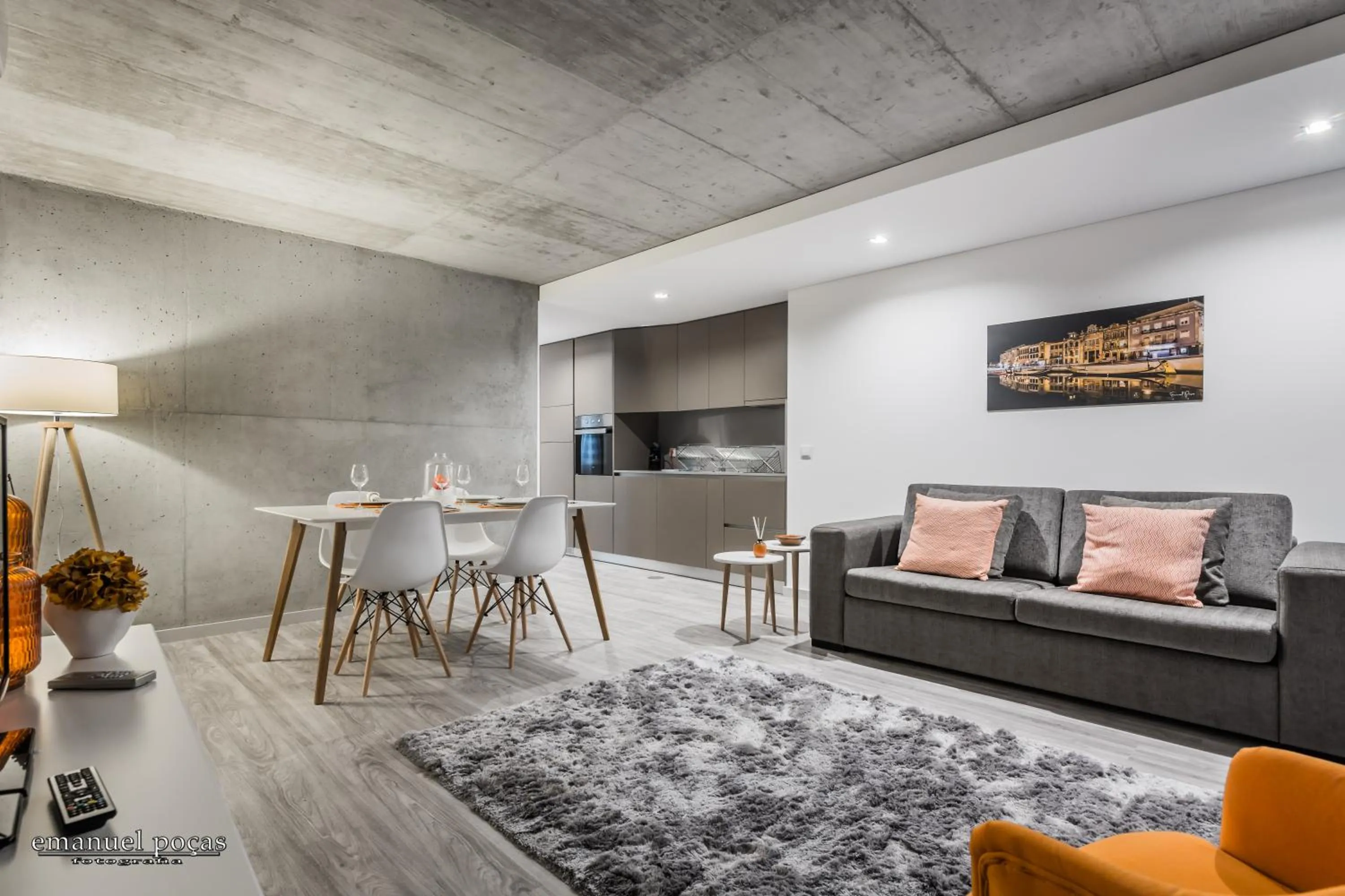 Kitchen or kitchenette in Innapartments - São Gonçalinho