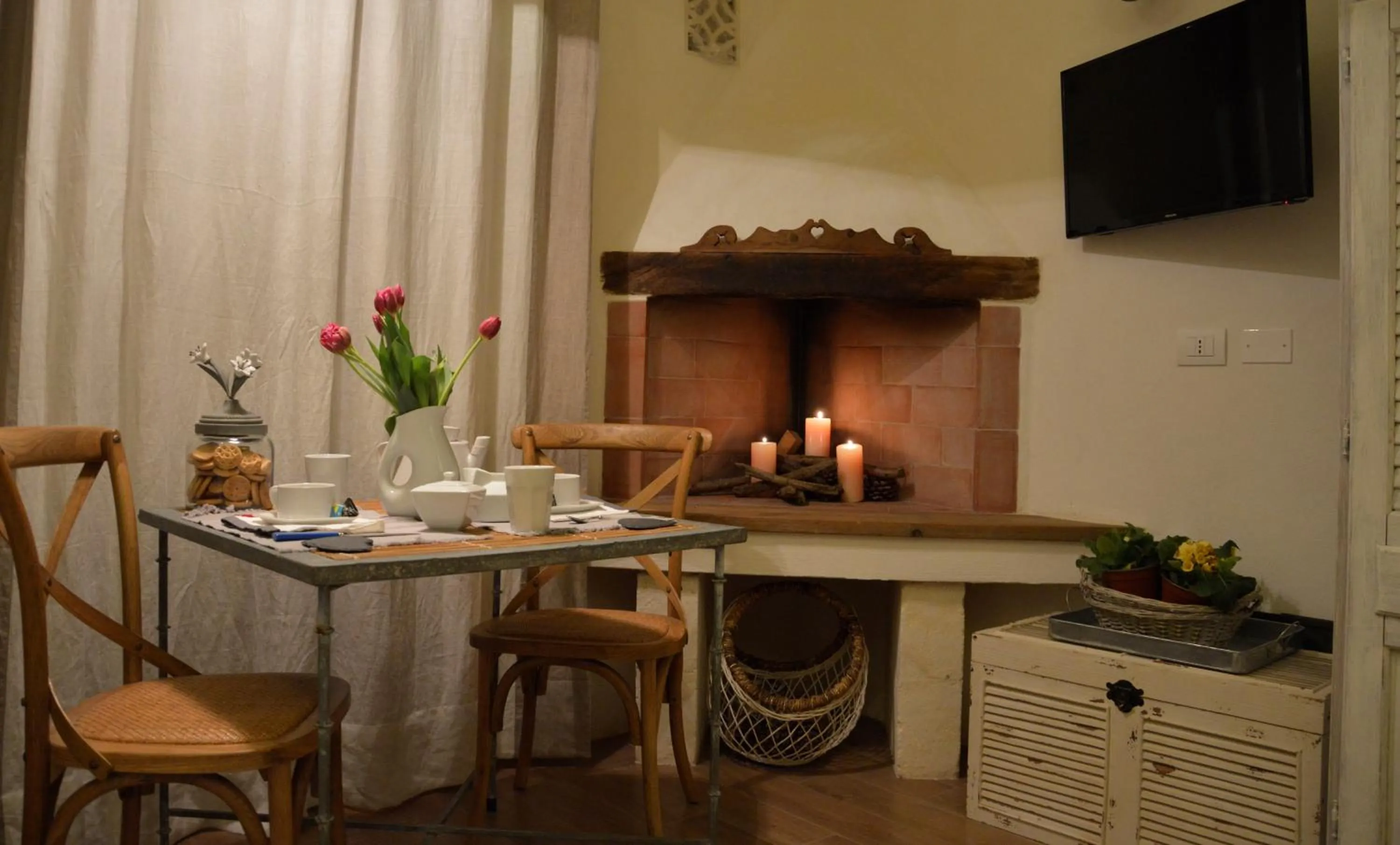 TV and multimedia in Marè Rooms Bari old town center