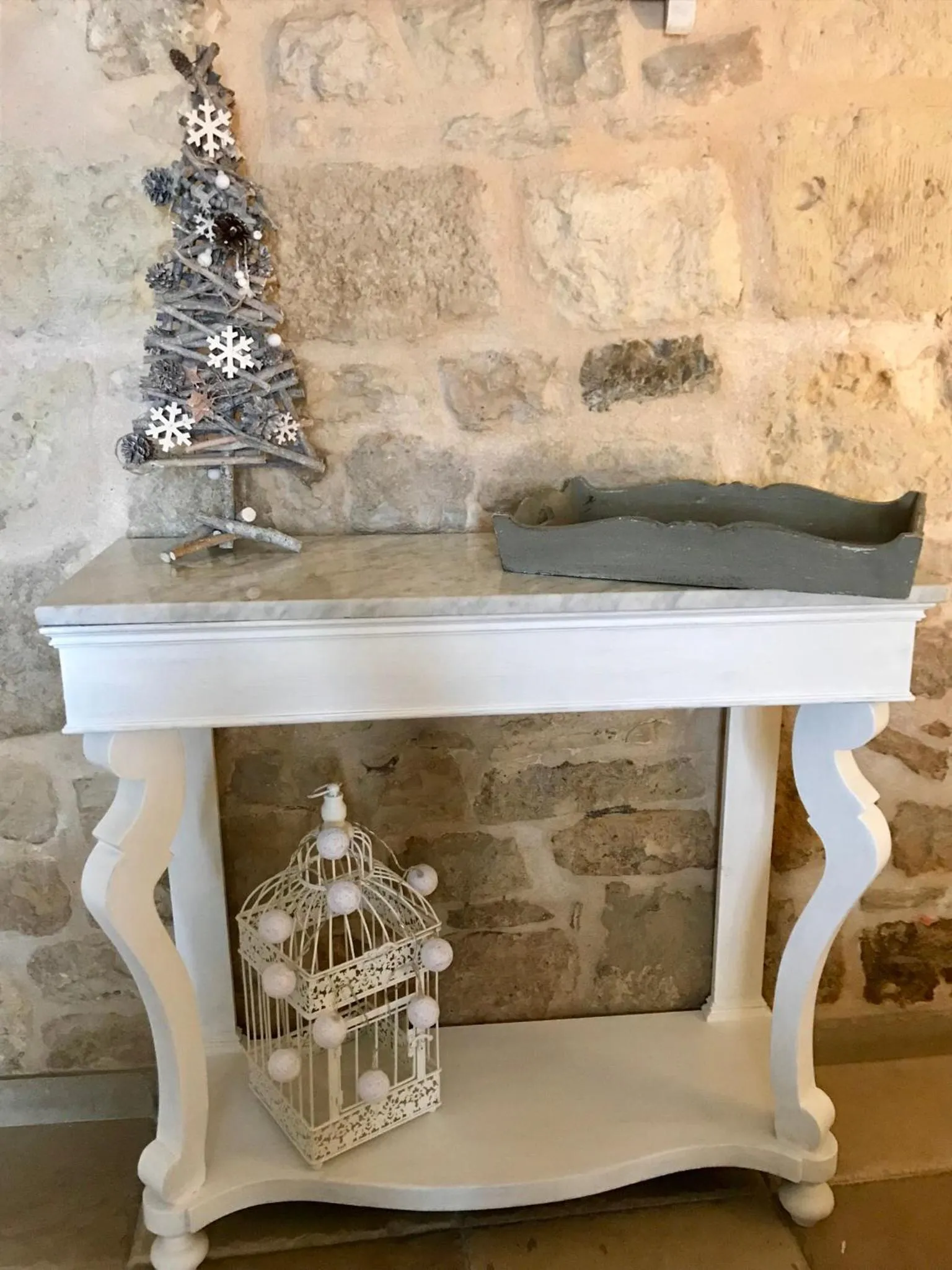 Decorative detail in Marè Rooms Bari old town center