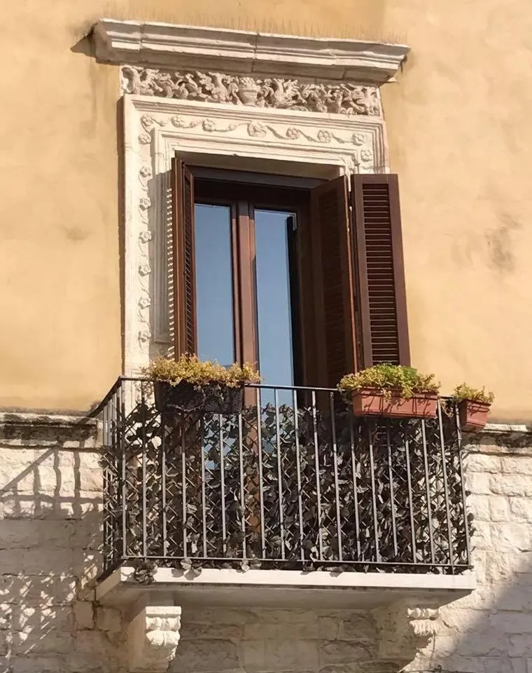 Property Building in Mar