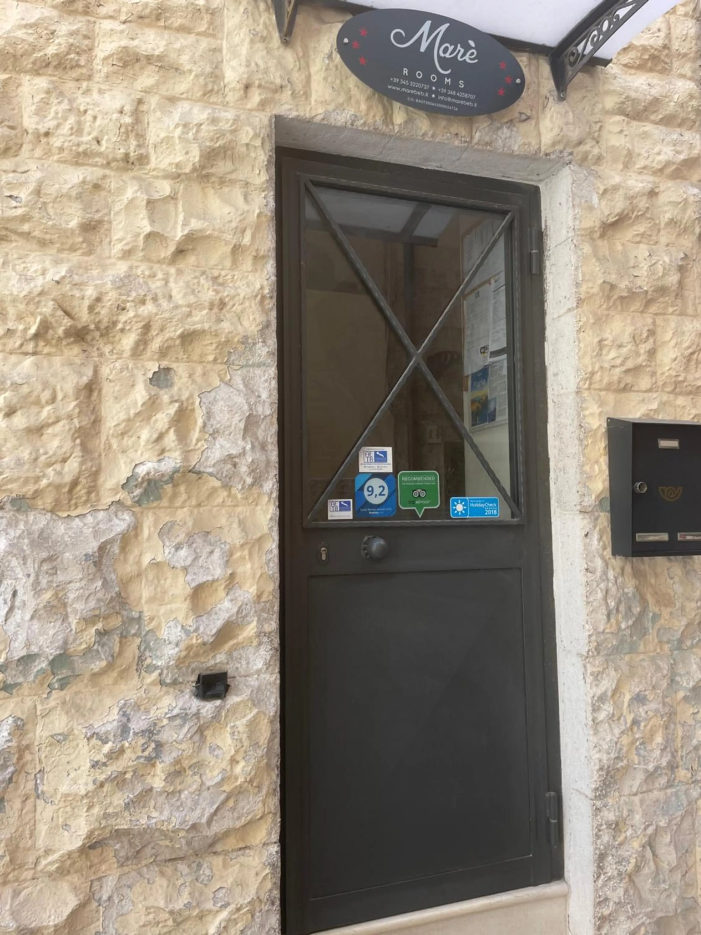 Property building in Marè Rooms Bari old town center