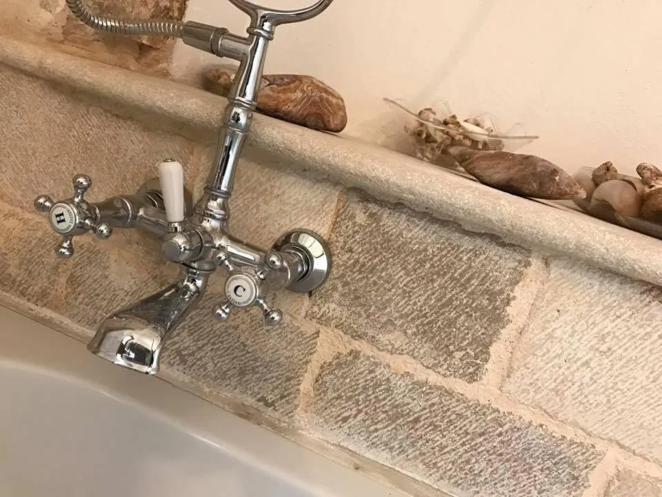 Shower, Bathroom in Mar