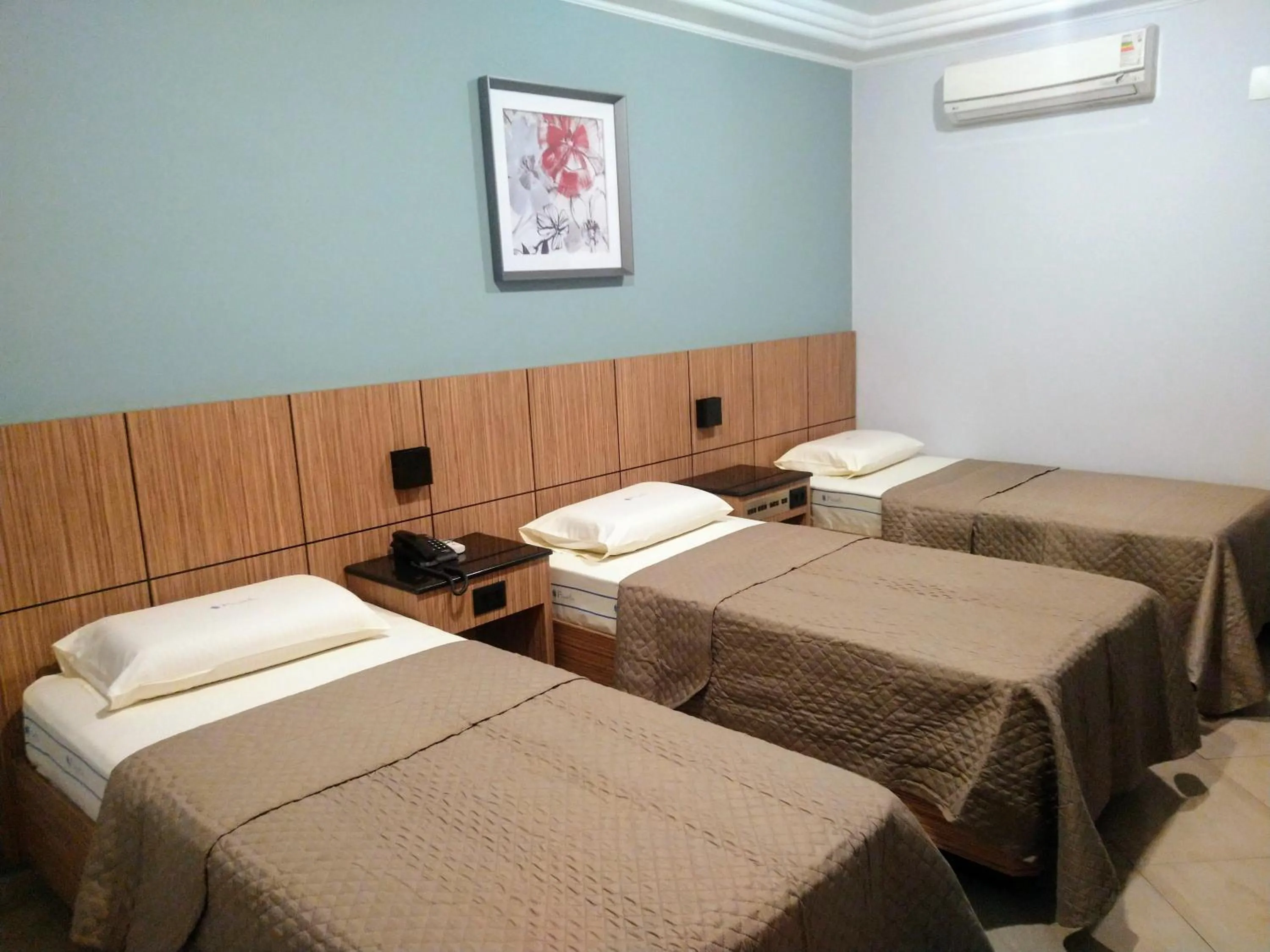 Bed in Filadelfia Hotel