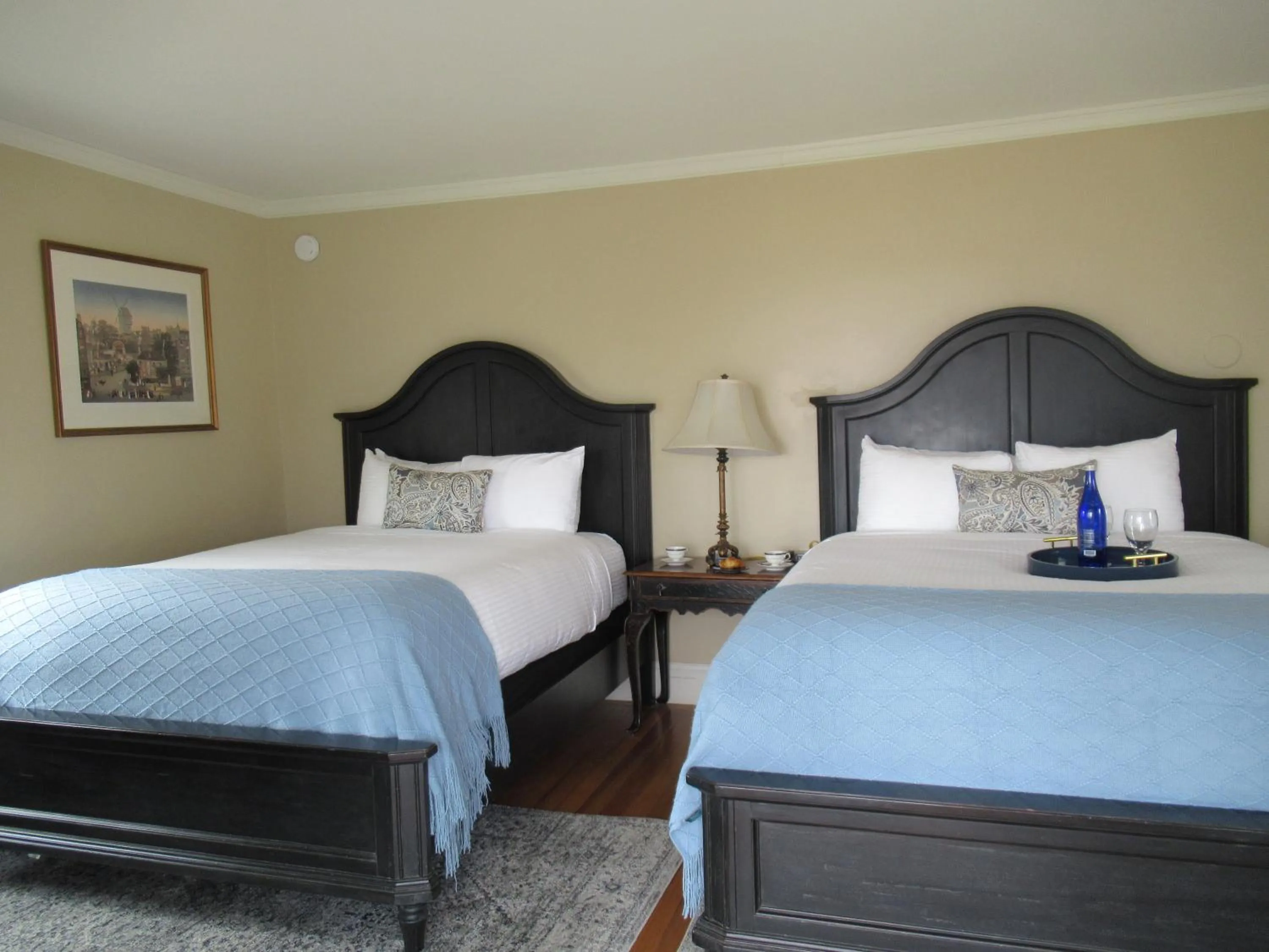 Bed in The White House Inn