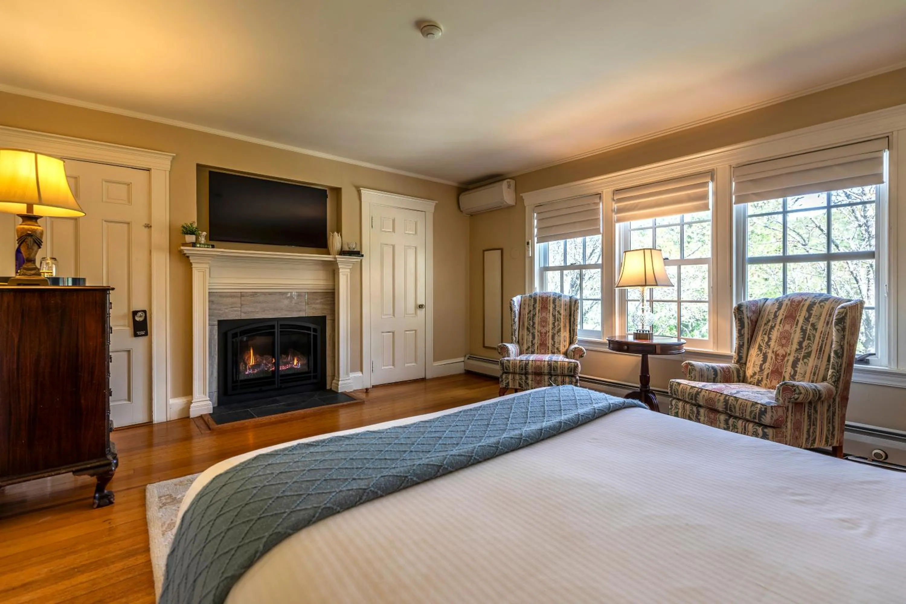 Bed in The White House Inn