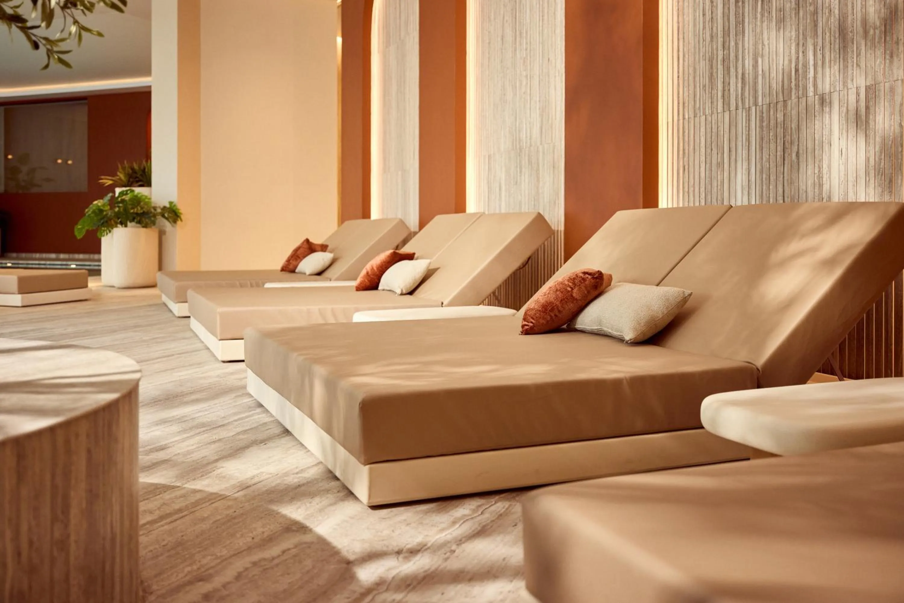 Swimming pool in Van der Valk Hotel Beveren