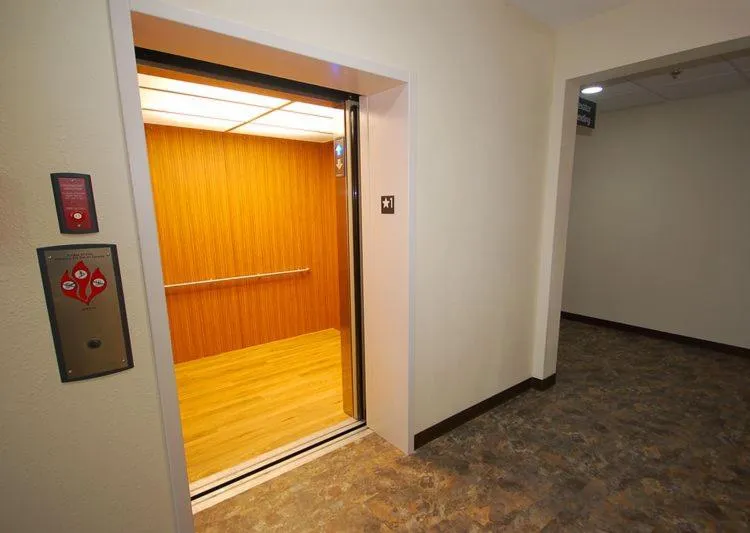 Other in White House Suites