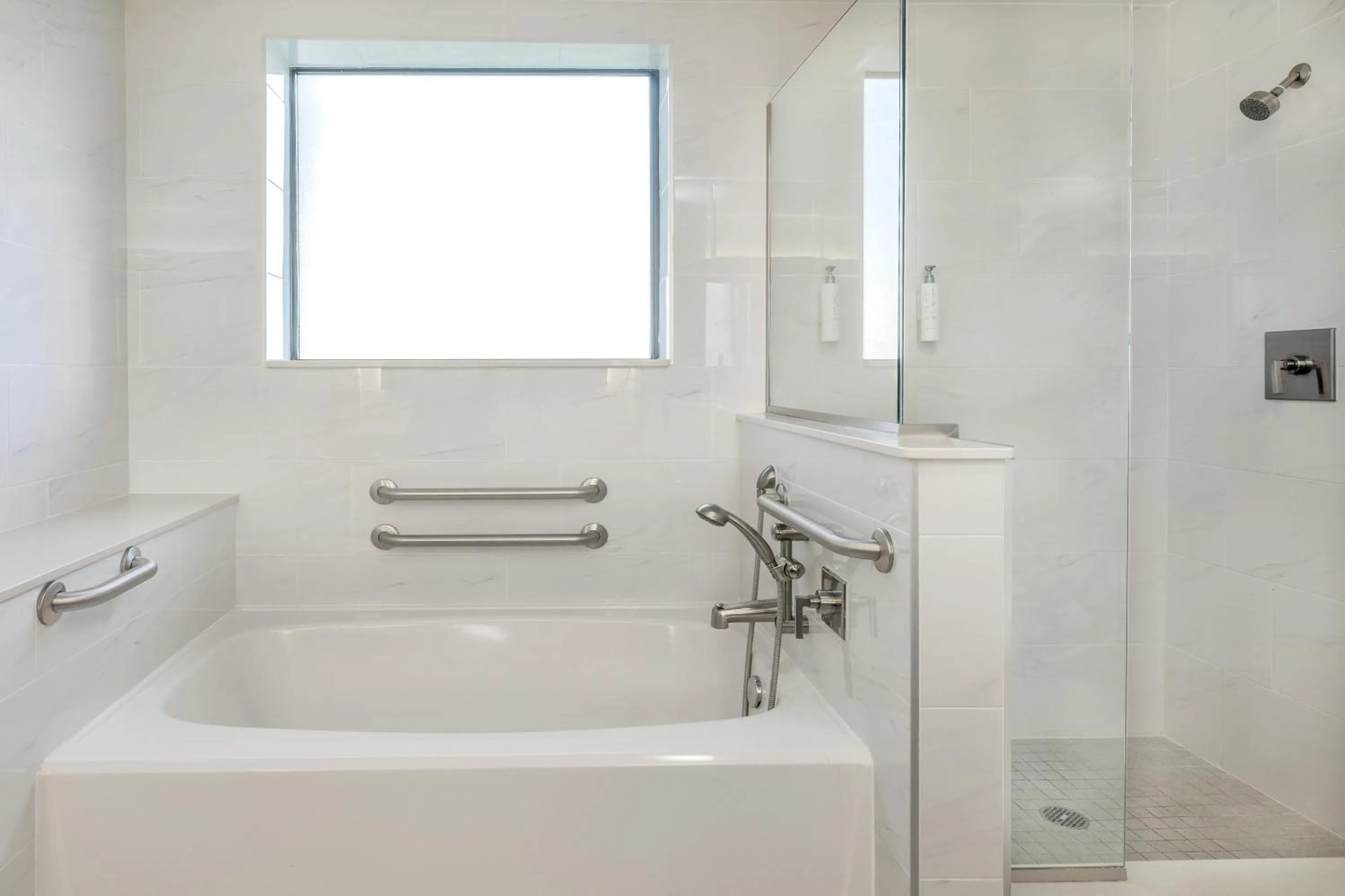 Shower in The Grove Resort & Water Park Orlando