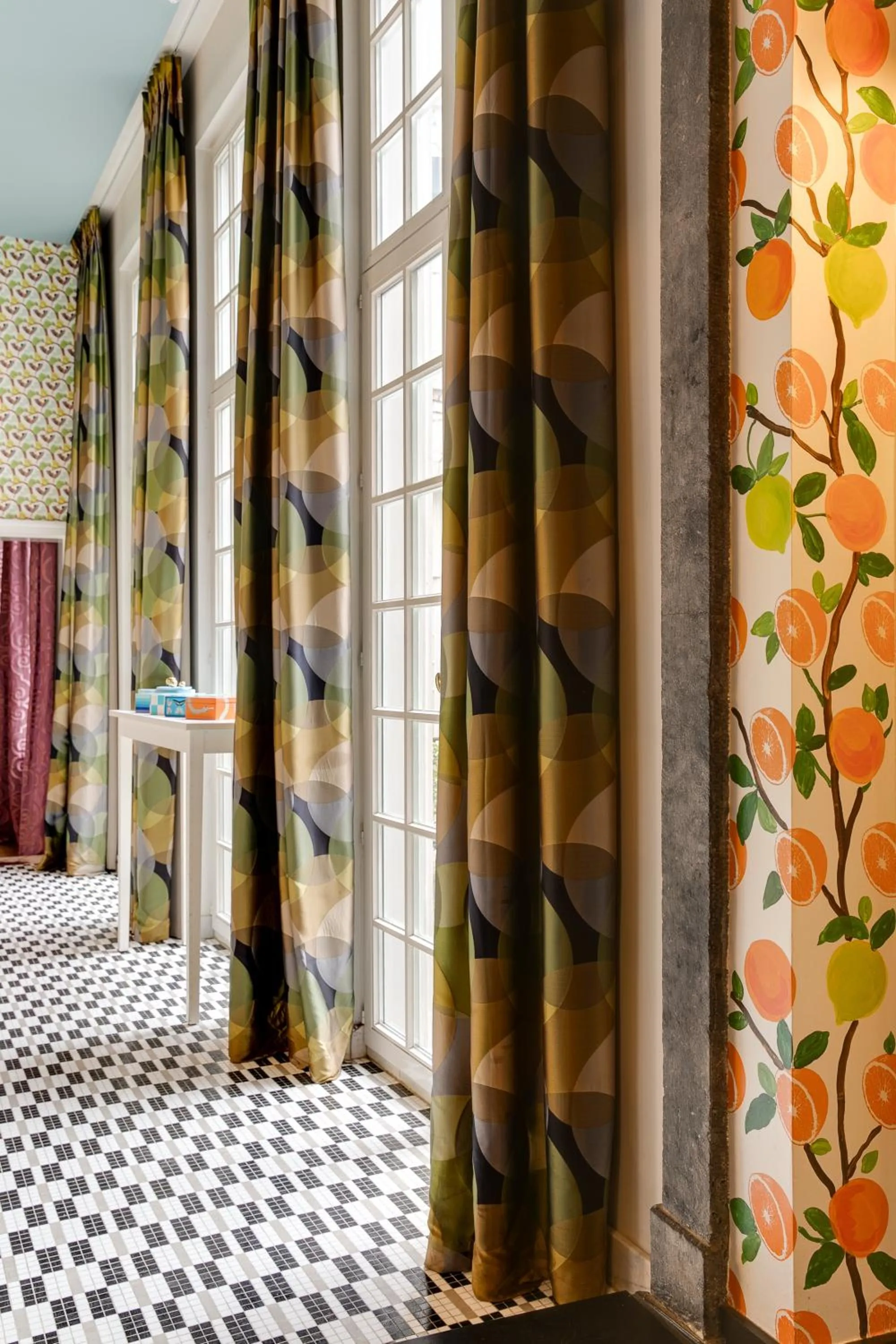 Bed in Hotel De Witte Lelie -Small Luxury Hotels of the World