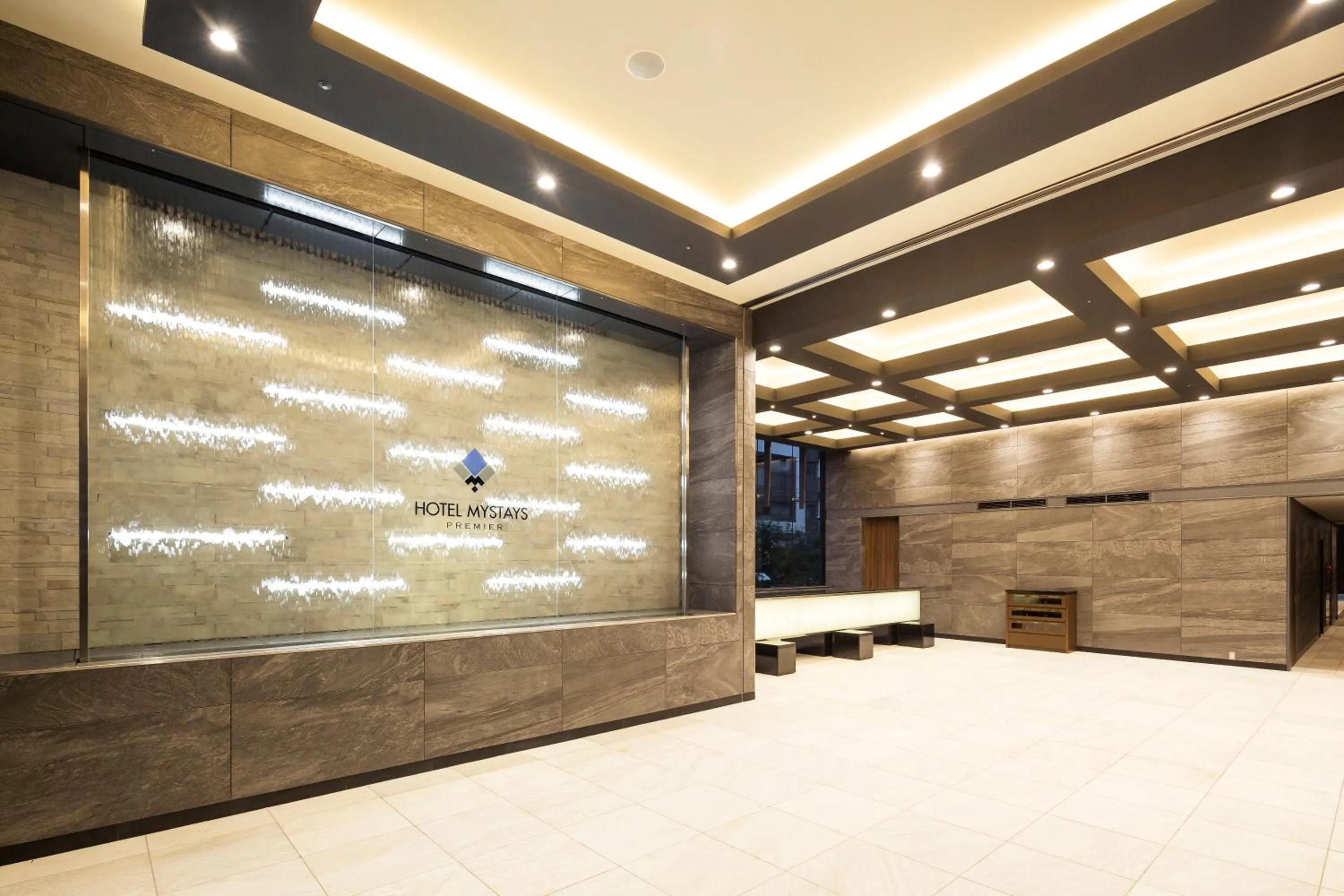 Lobby or reception in Hotel Mystays Premier Akasaka