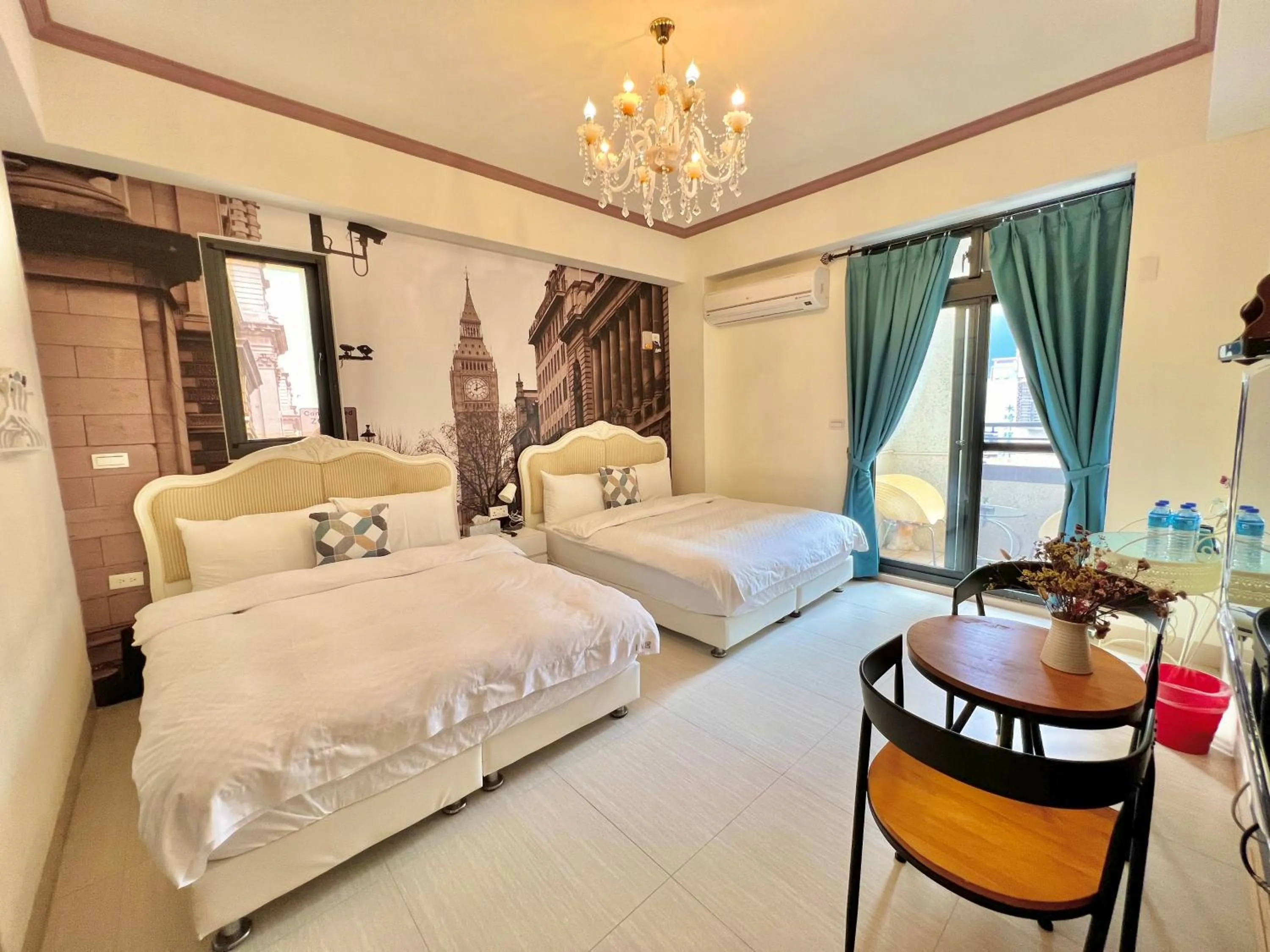 Photo of the whole room, Bed in INg Hostel