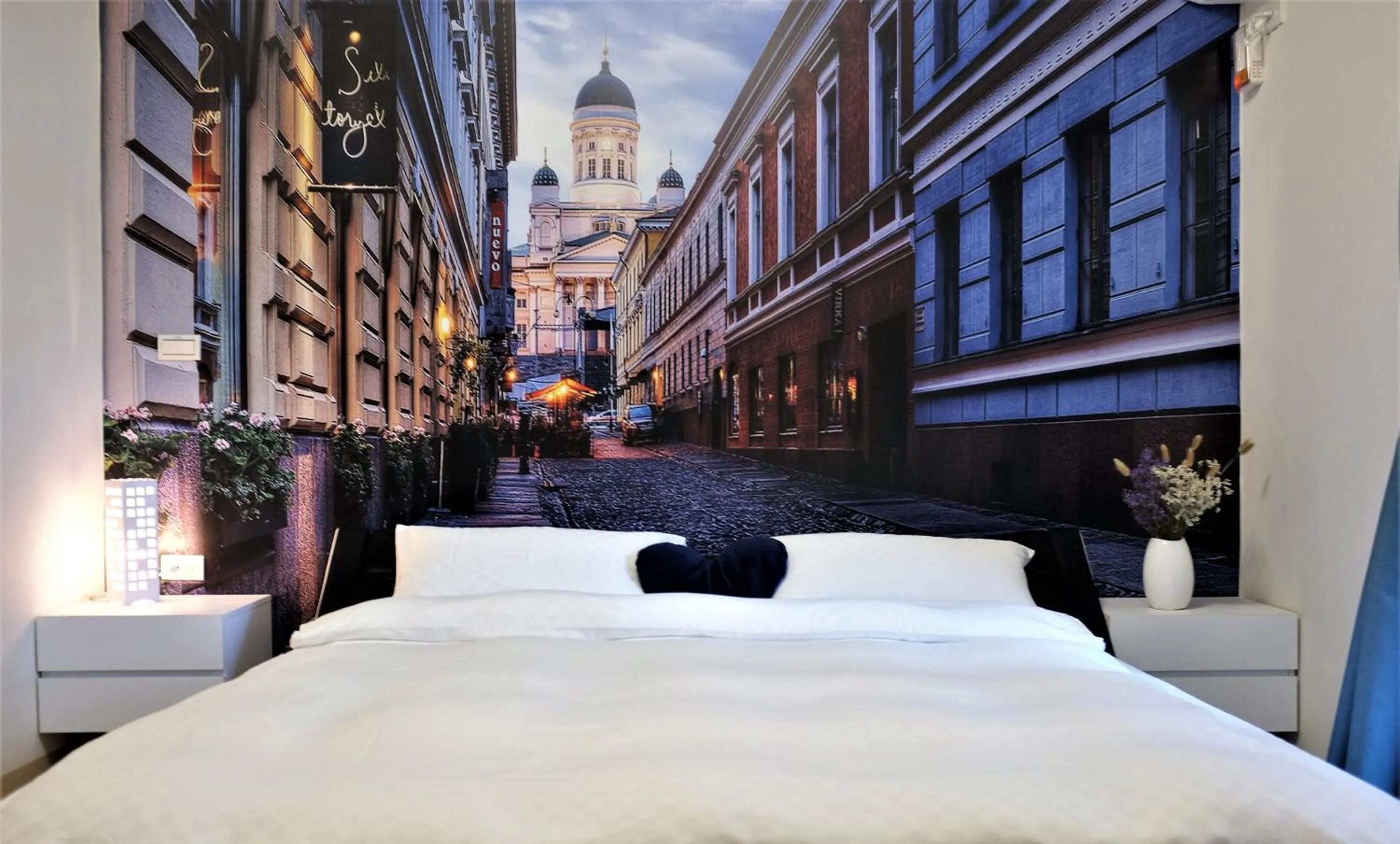 bunk bed, Bed in INg Hostel