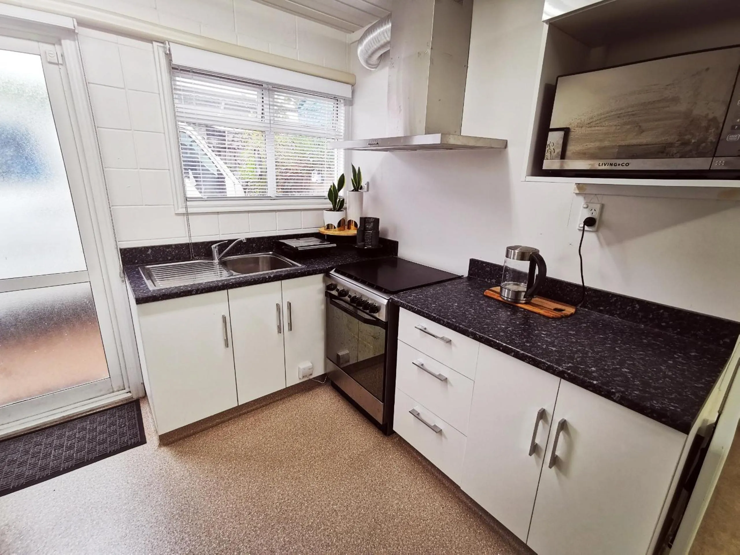 Lush & Co Auckland Bed & Breakfast